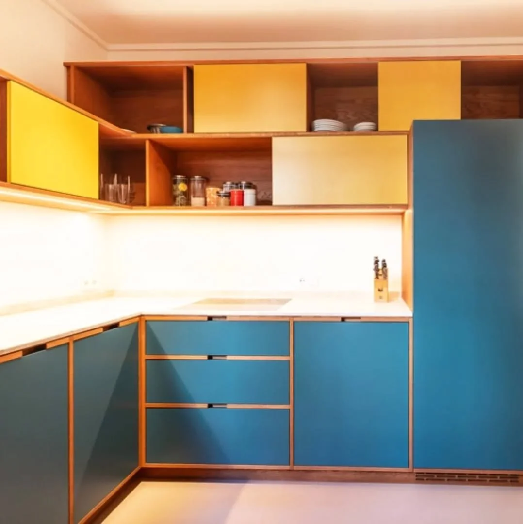 Frische 😊🌿 Fr&uuml;hlings K&uuml;che!! 🌼🌿 🥦 🥬 im 70-iger Retrodesign neu interpretiert 🥰🥰
Graz, Terrassenhaussiedlung 🌸🥂🥂😘

for more design: www.dorisdockner.com 

#k&uuml;che #k&uuml;chendesign #individuellesdesign #kitchendesign #design