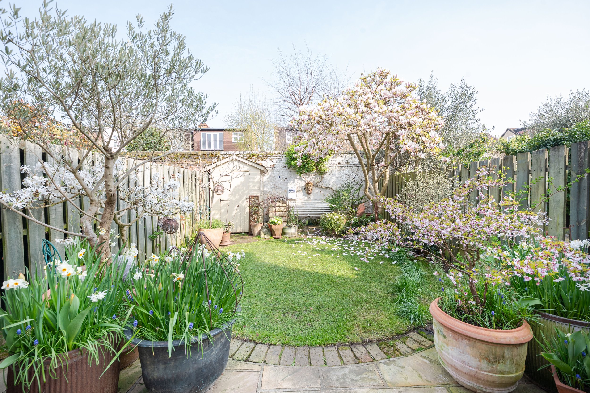 13 Heath Gardens Twickenham TW1-17.jpg