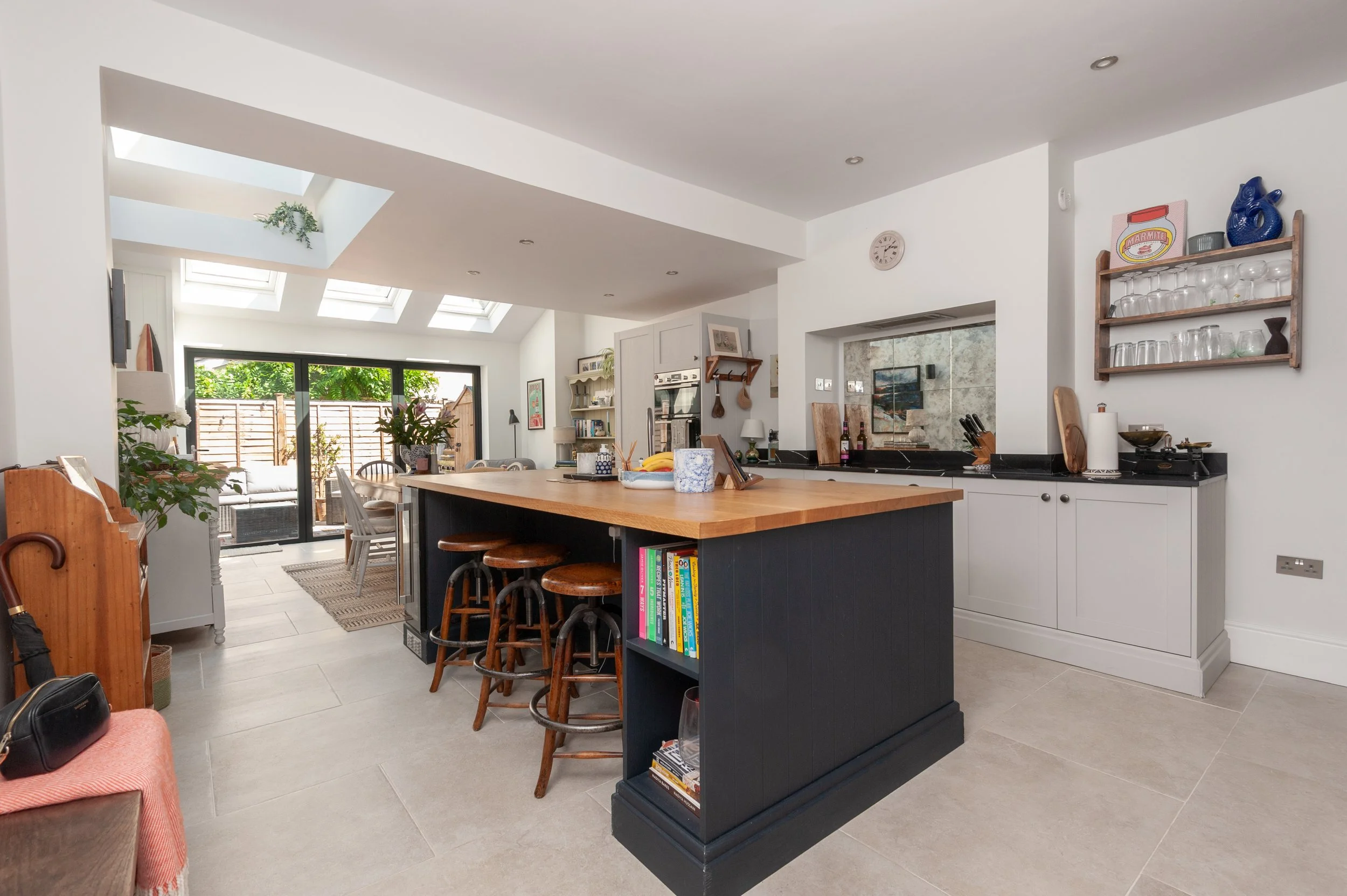 4 Warwick road Twickenham TW2-4.jpg