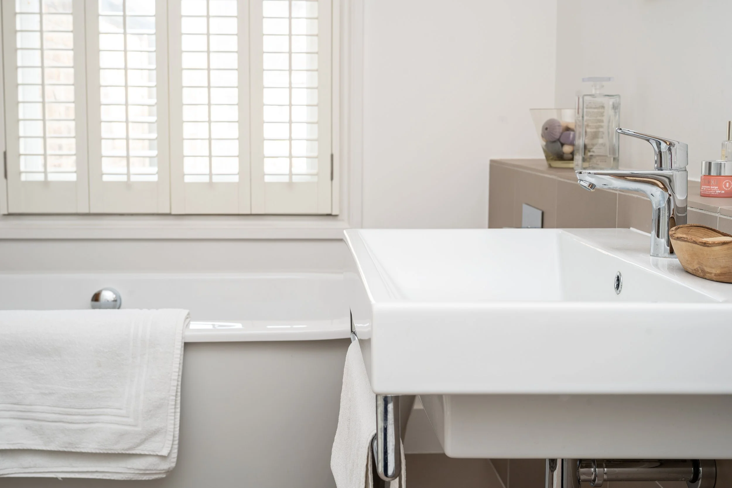 13 Heath Gardens Twickenham TW1-23.jpg