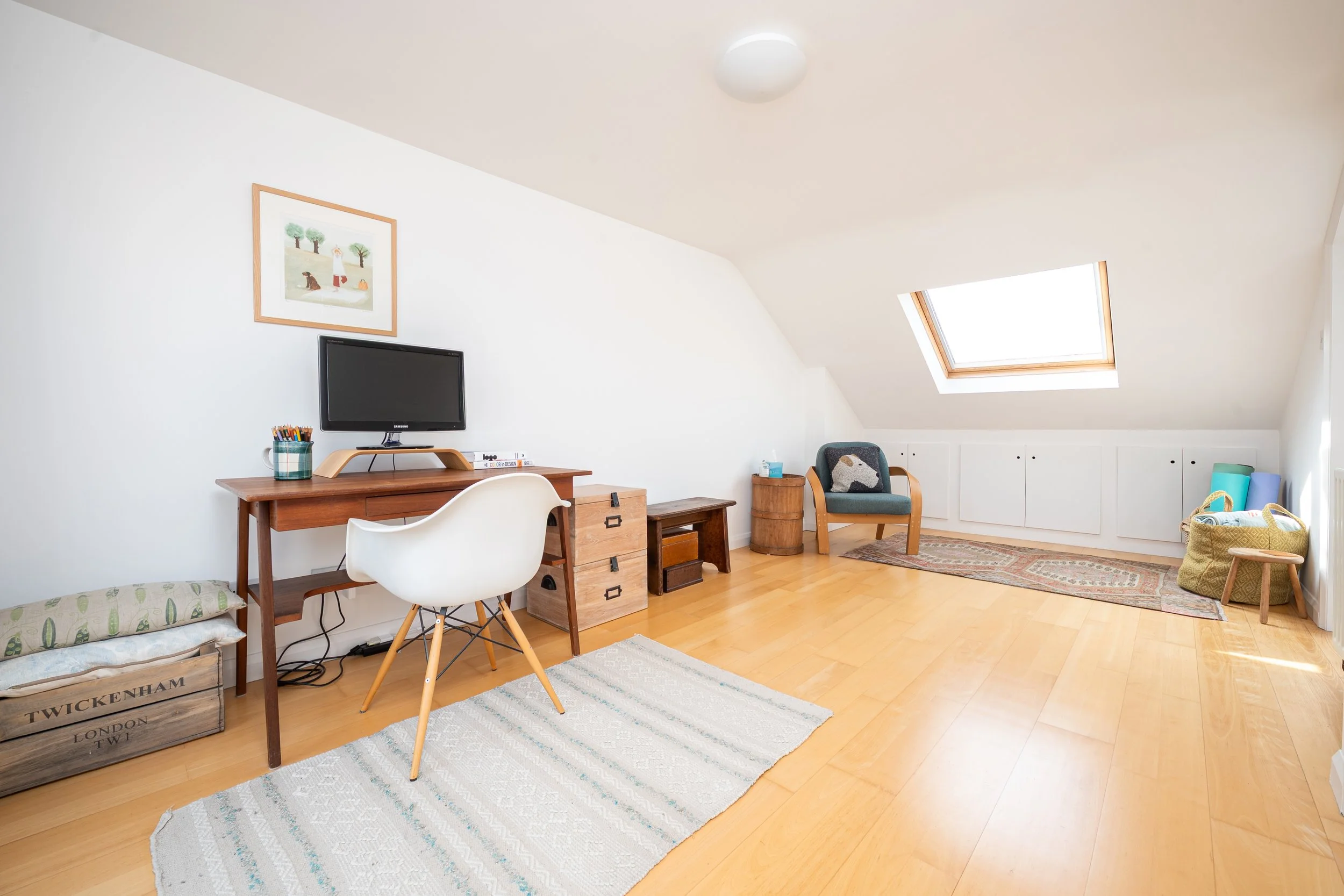 13 Heath Gardens Twickenham TW1-35.jpg