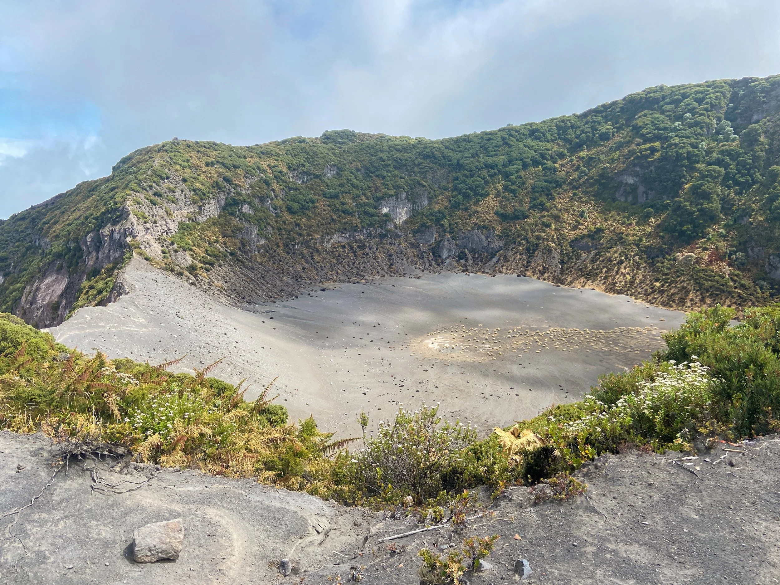 Bei klarer Sicht ist es möglich, gleichzeitig die Karibik und den Pazifik zu sehen – ein seltenes Naturphänomen.