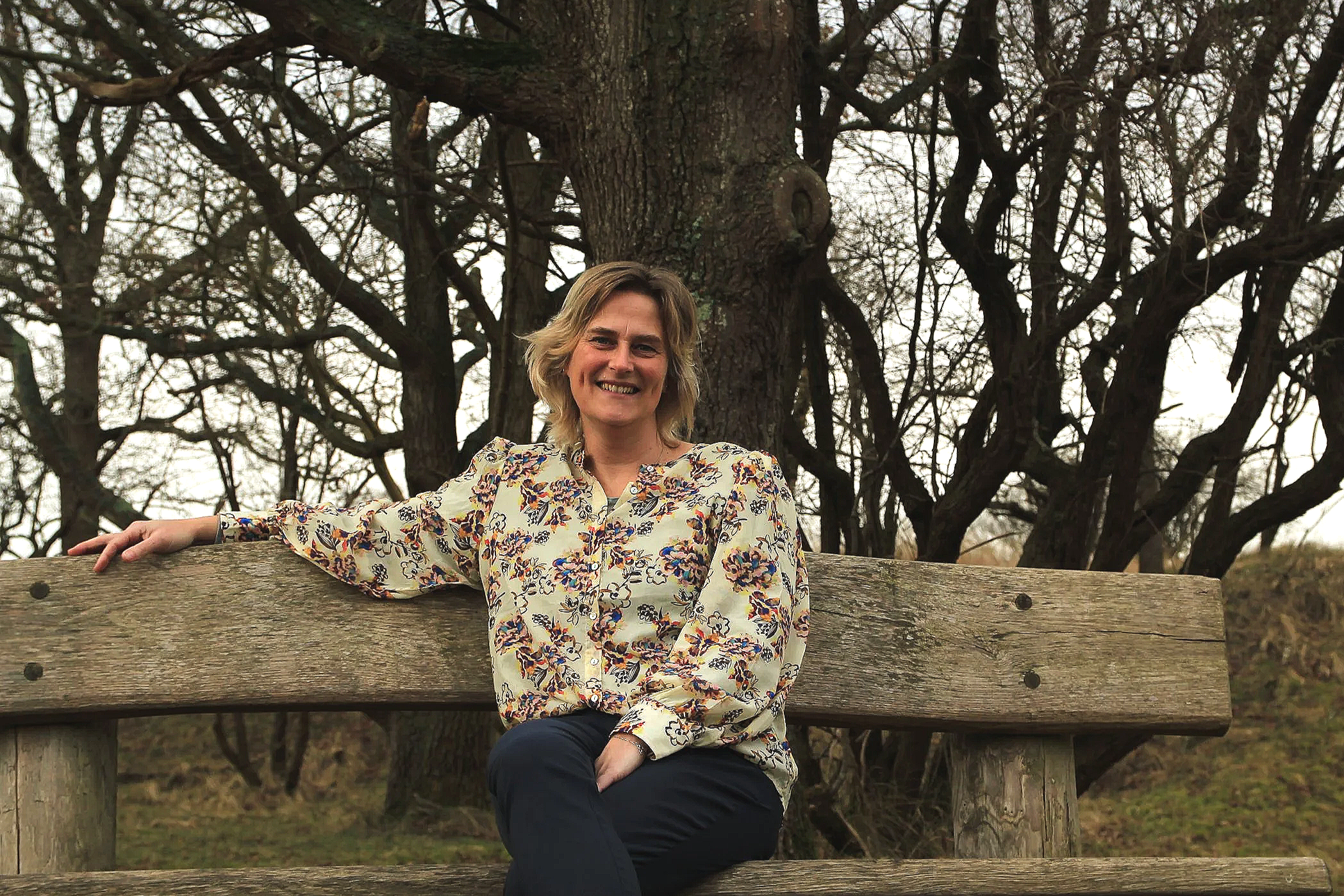 Coach Rian de Nie op bank