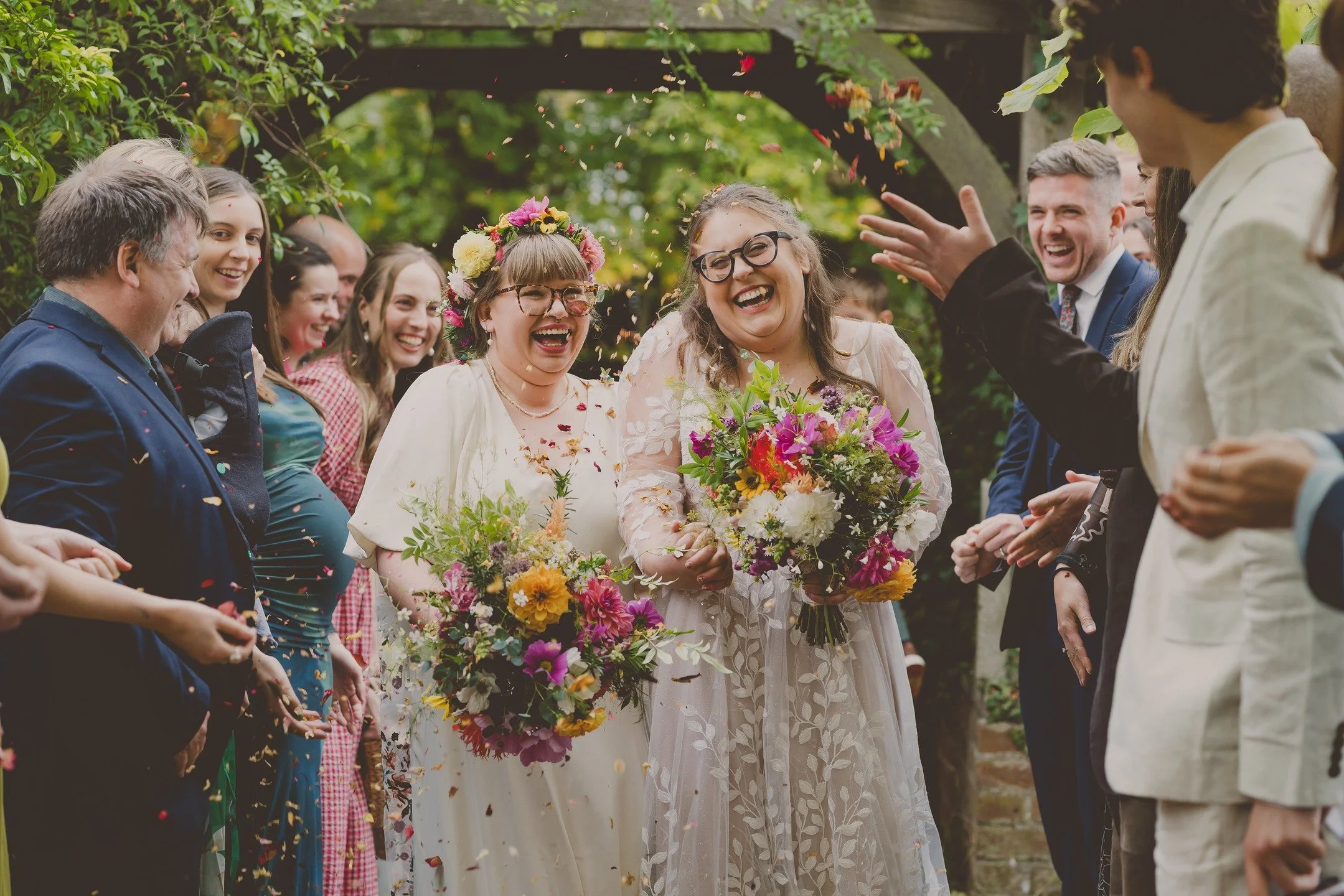 Colourful, autumnal joy ❤️
I love these two so much. What a fun day. Thank you so much for having me girls. 
.
.
.
.
.
.
.
.
#alternativewedding&nbsp;#alternativeweddingphotographer&nbsp;#relaxedwedding&nbsp;#creativewedding&nbsp;#festivalbride&nbsp;