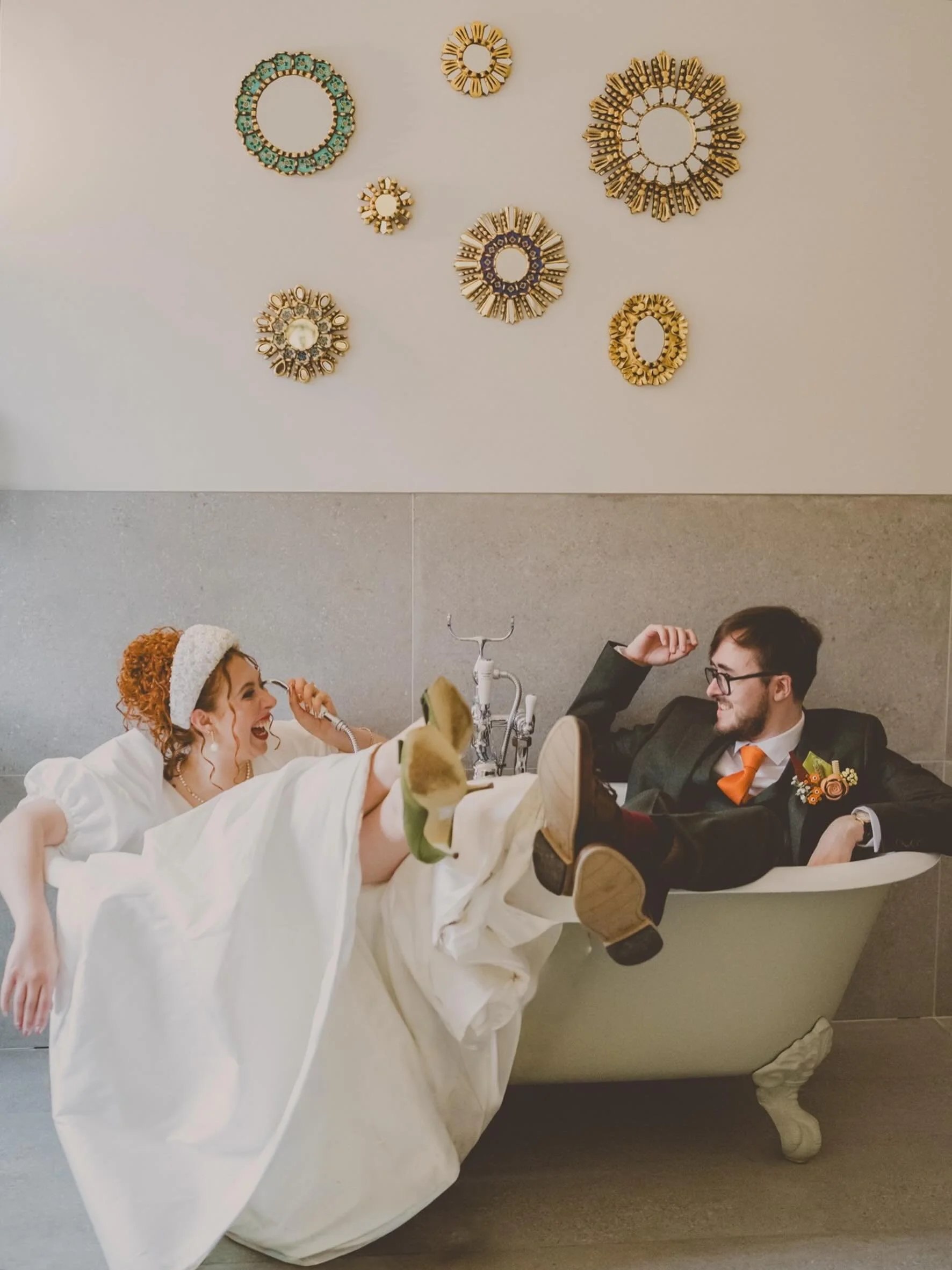I don&rsquo;t remember whose idea it was to get in the bath. @iainbest and @abbie_fenn, I miss you guys! 

#creativeweddingphotographer #alternativeweddingphotographer #relaxedweddingphotographer #naturalweddingphotography #colourfulweddingphotograph