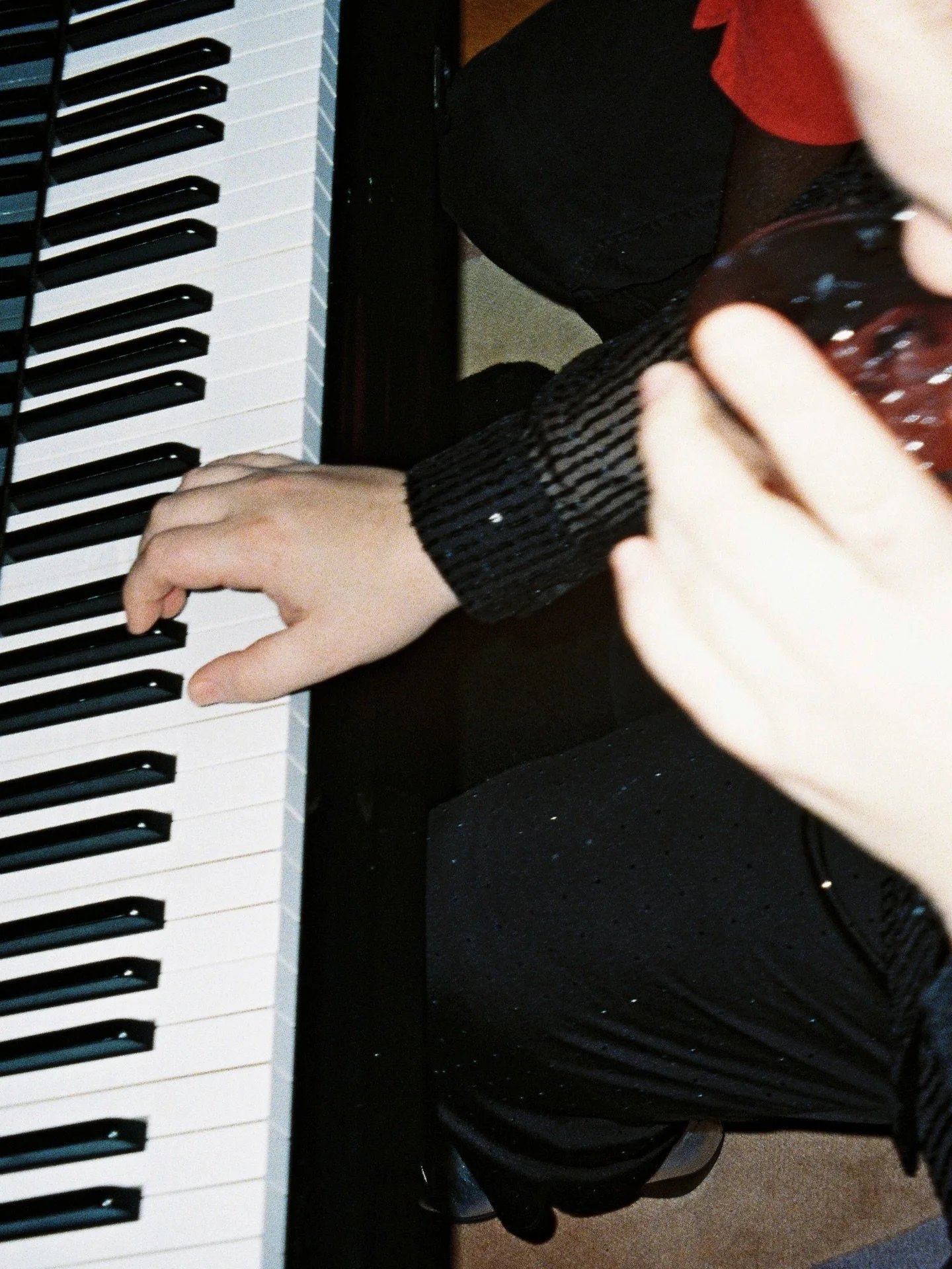 After midnight under a Scorpio moon I can actually morph into Elton John 🌕🐺