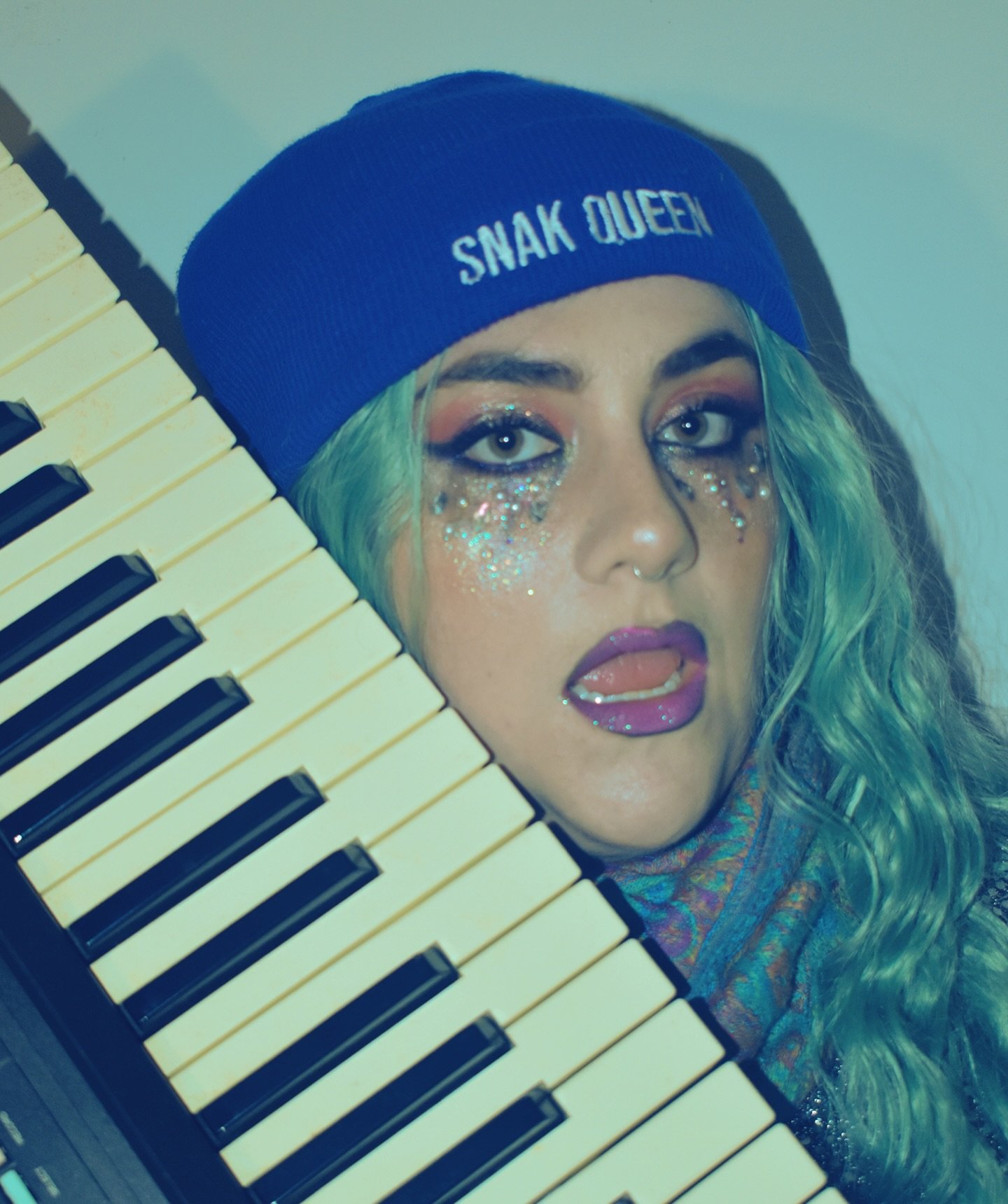 I&rsquo;m putting on a show! May 12. Brooklyn Music Kitchen. See you there ⋆✴︎˚｡⋆