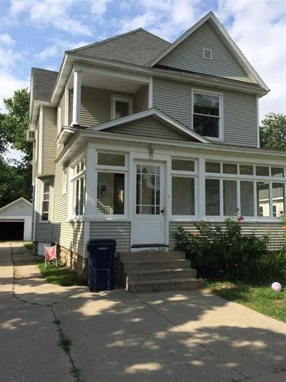 fdc42d85cb924a0182102fbfd3f06693 (1).jpg