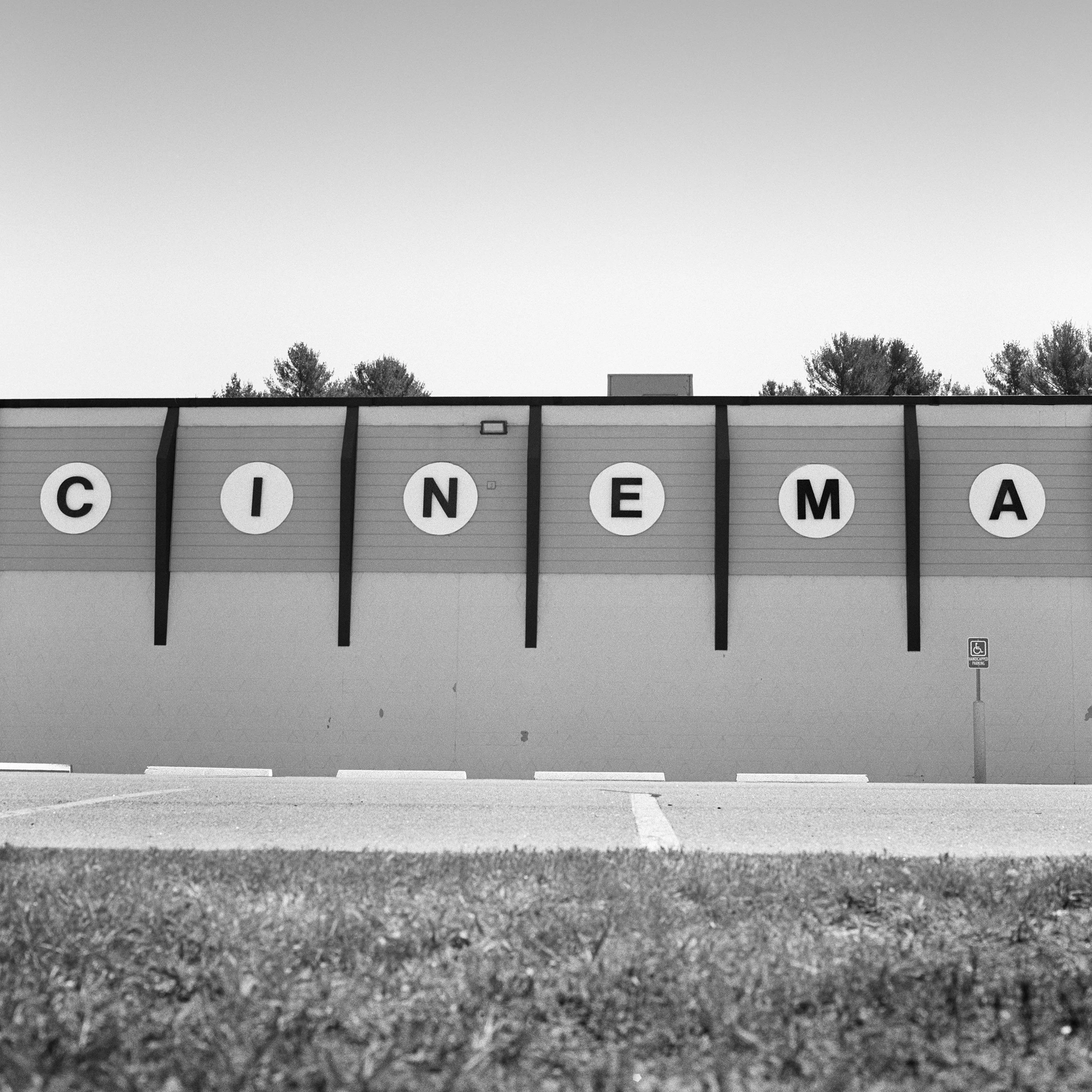  Chunky's Cinema Pub #2 (5 Screens)  Pelham NH, Closed May 9, 2024