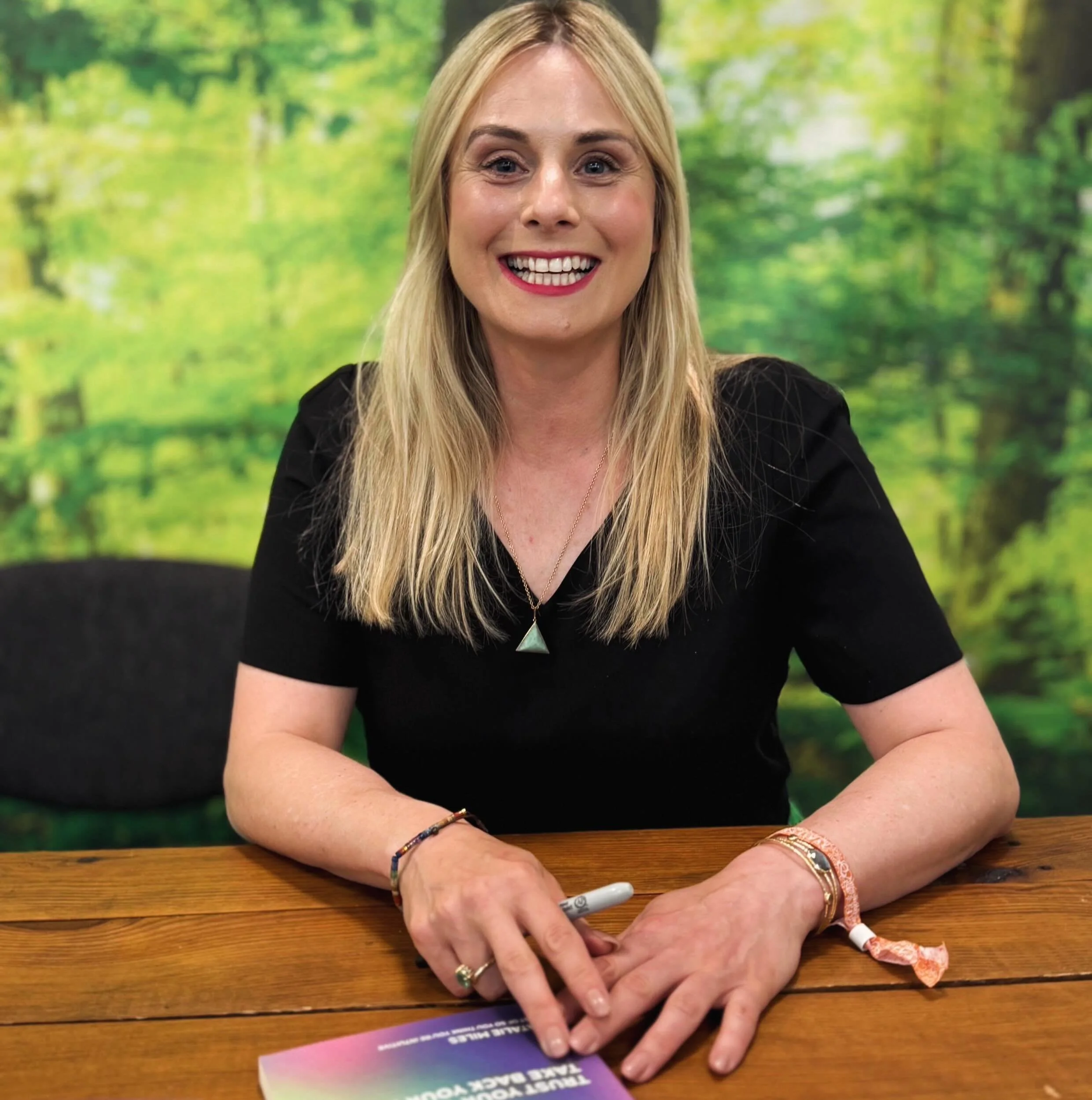 Thanks for having me @mbswellbeing 

Was an honour to share a mini taster of my &ldquo;Spirit Says Hi&rdquo; event. 

My next one is in Vancouver next week 🙌🏻🇨🇦
Last few tickets remain. 
Comment VAN below and I&rsquo;ll send you the link to get y