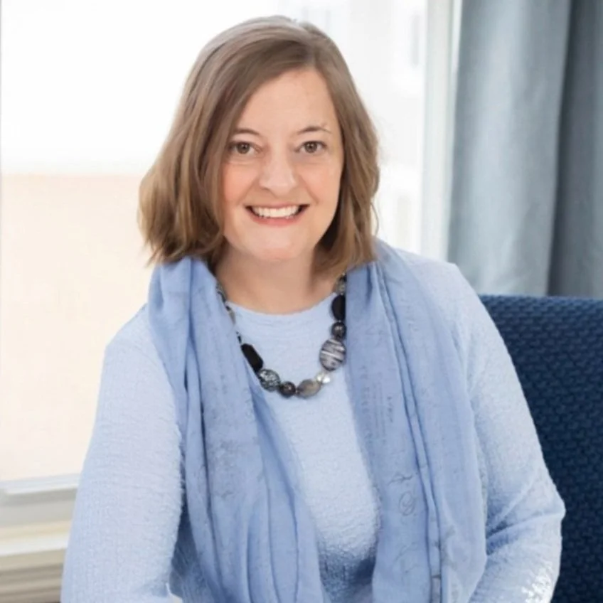 college essay coach and admissions consultant Daphne Corbett