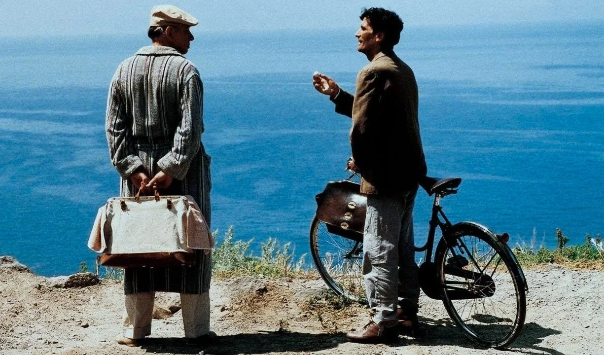 Il Postino (1994) - foto presa da MUBI