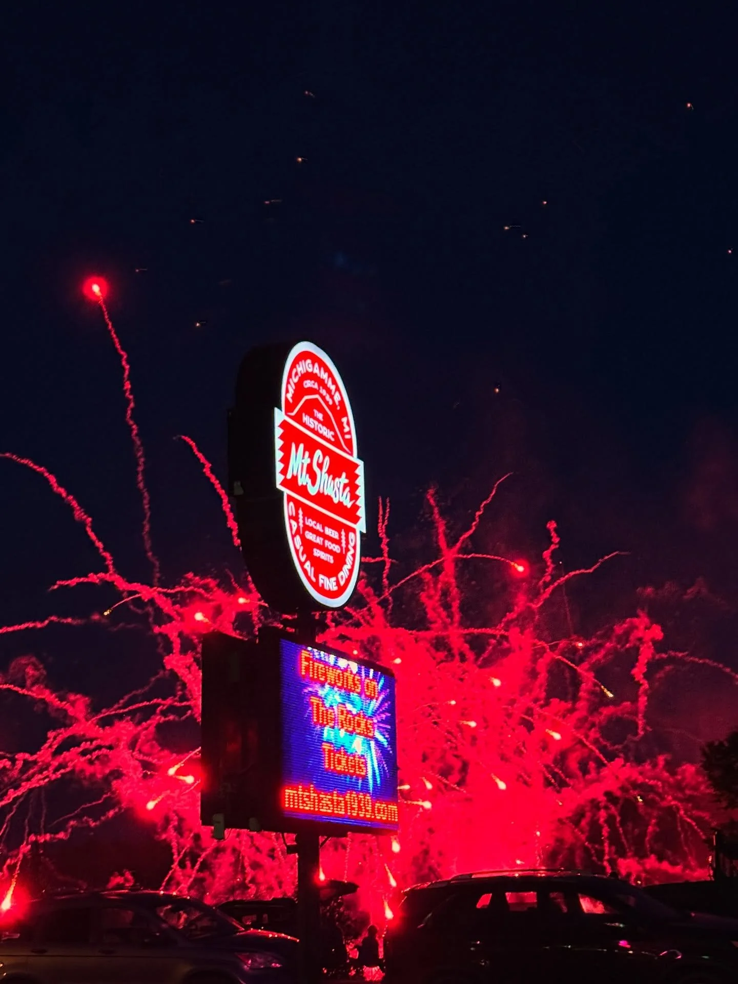 Fireworks at @mtshasta1939 #michigamme #fireworks #july4th