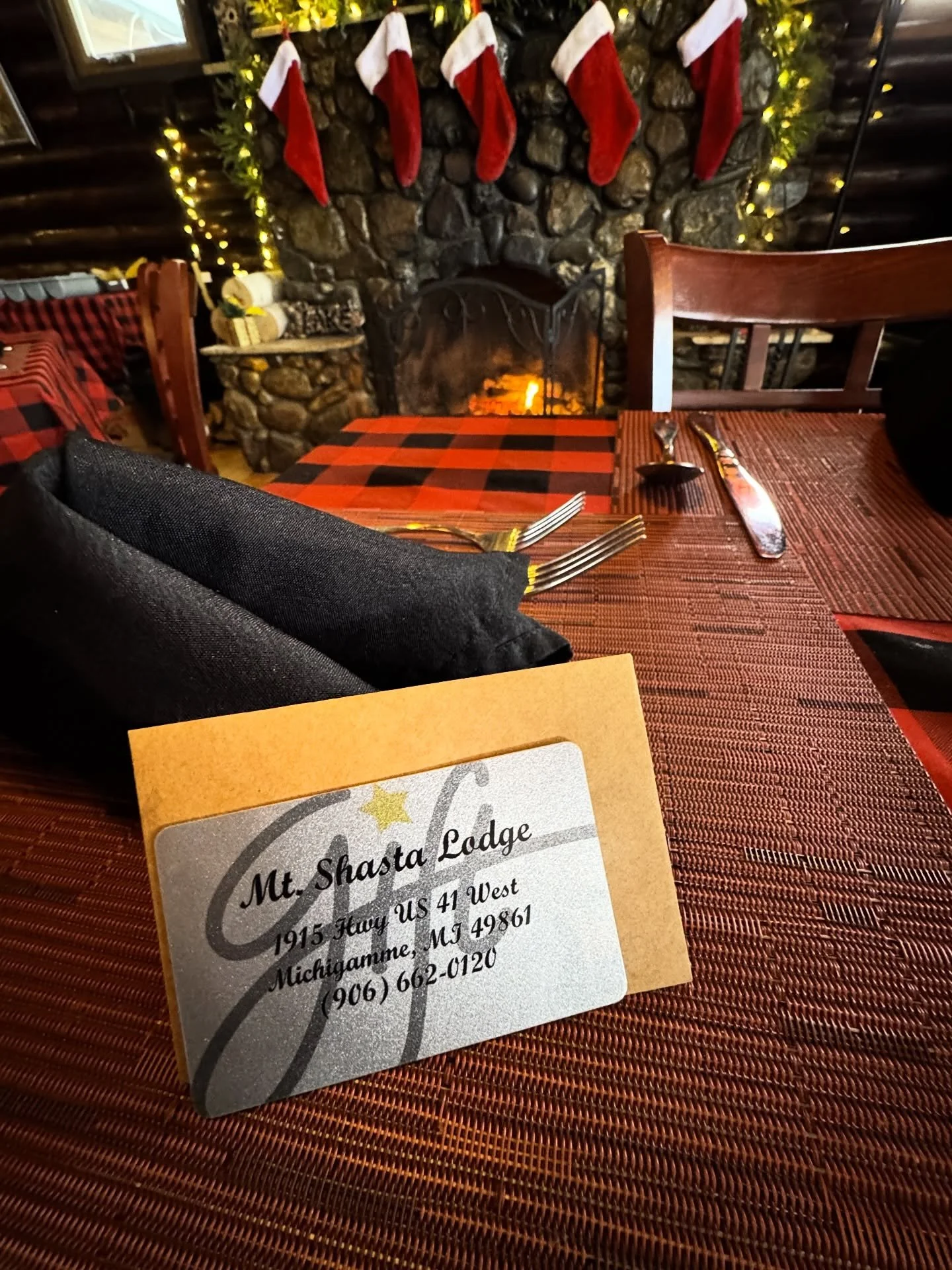 Wrap up a little Mt. Shasta magic this season. ❄️
Gift cards available in any amount, and they never expire.
The perfect way to share your favorite spot. ❤️

#yooperlife #lakemichigamme #marquettemi