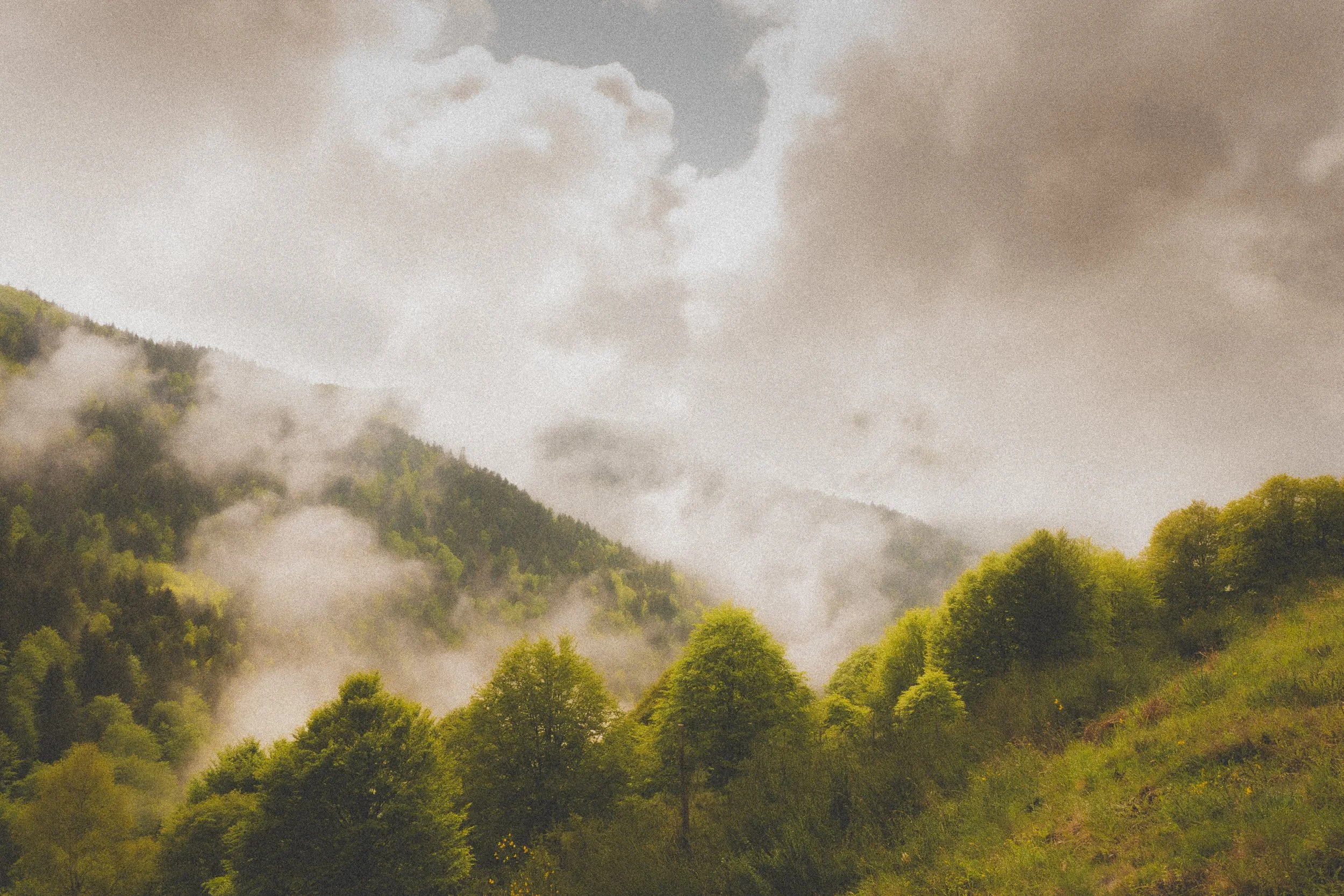 "Sommets, un jour de printemps"