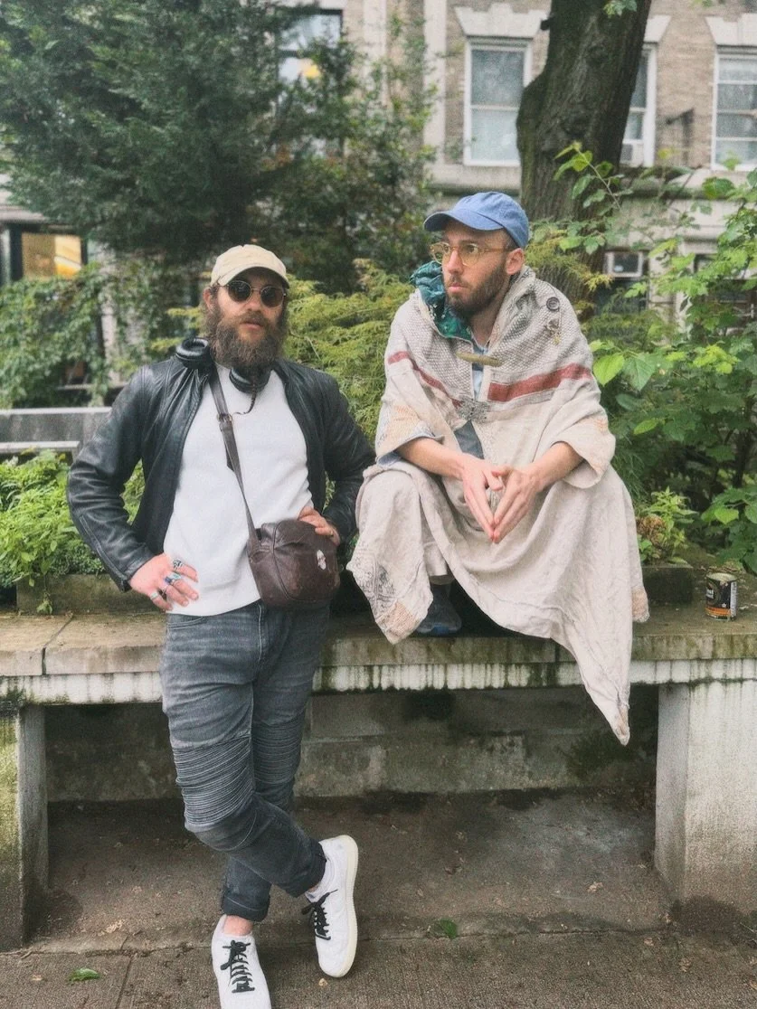 this post is about something deeper.
👤 i’ve been thinking about how easy it is to start performing instead of living.
to curate our lives like brands.
to live for likes.
to impress people we don’t even know.
and the more fake we are
t