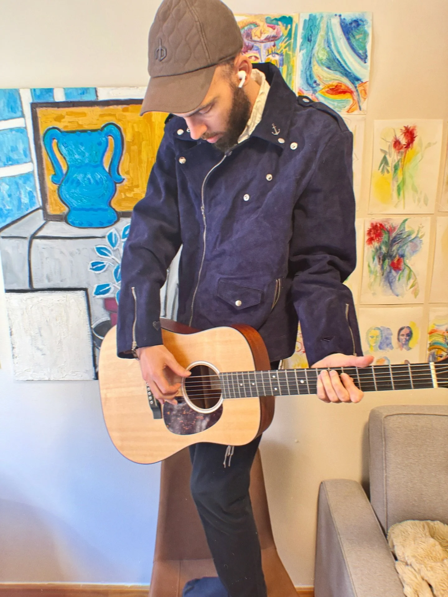 LIFE IS WHAT YOU MAKE IT

be creative.
be an artist.
be urself.