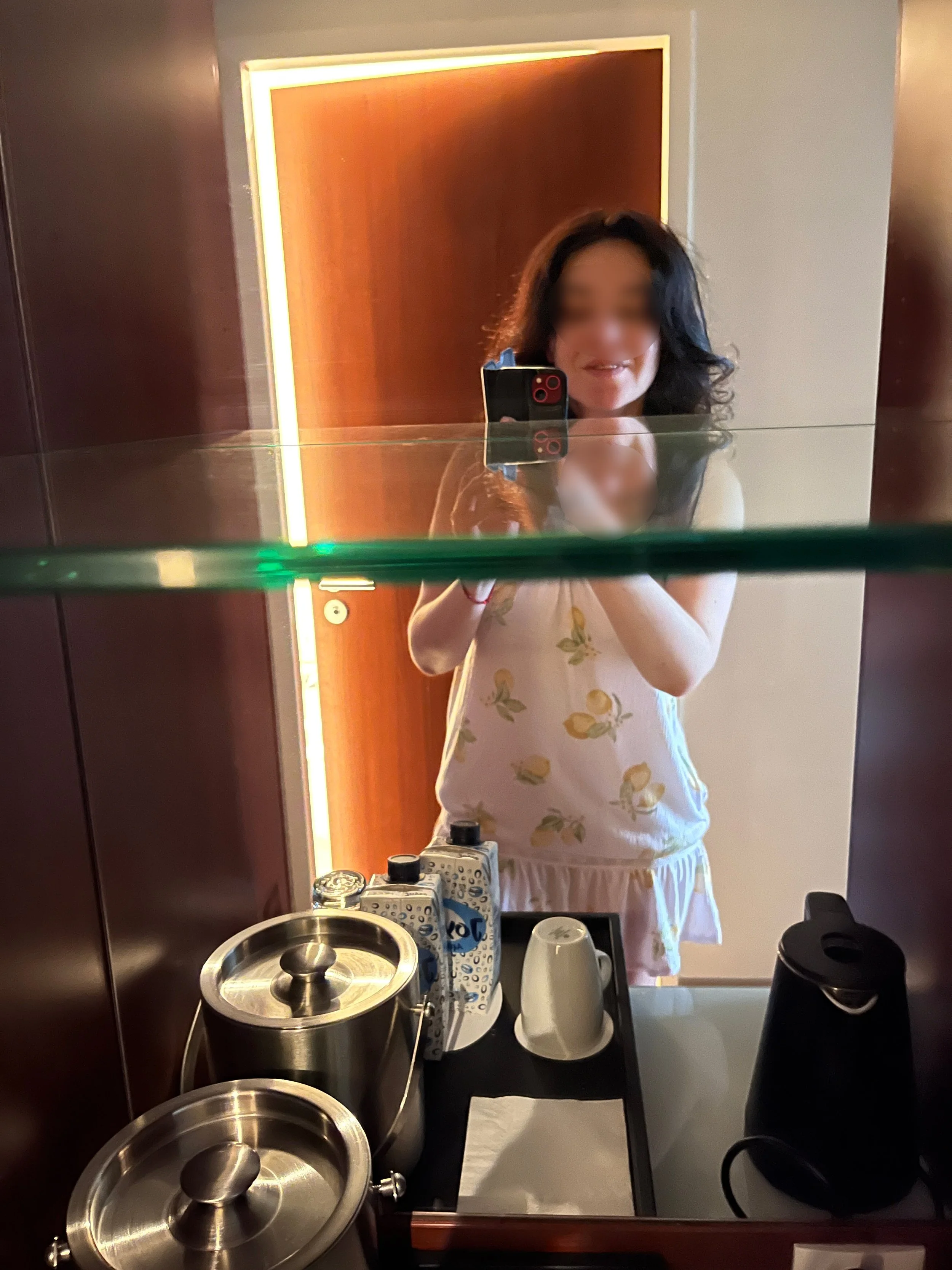 selfie_escorthamburg_elise.jpg