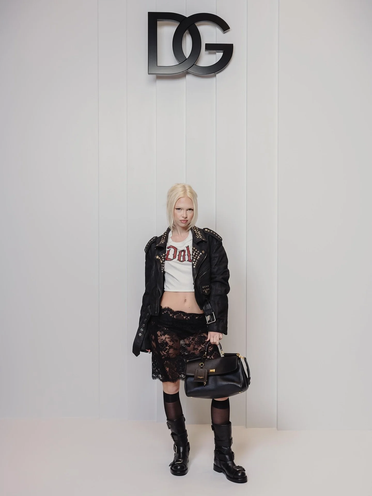 Kate Mossi attends the Dolce and Gabbana SS26 show in Milan