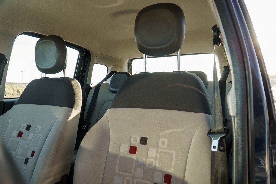 Fiat_Panda_stoelen.jpg