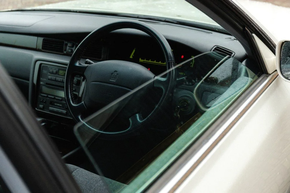 toyota_crown_majesta_cockpit2.jpg