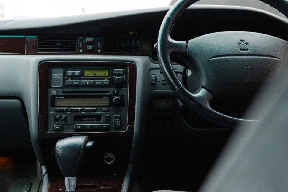 toyota_crown_majesta_middenconsole.jpg
