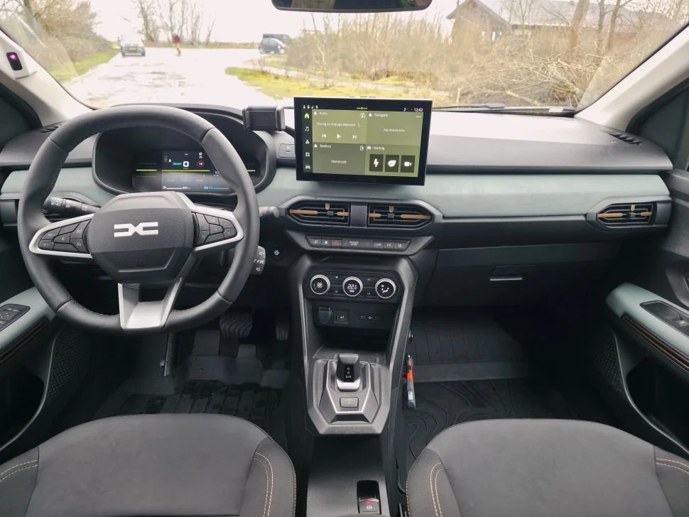 dacia_jogger_interieur.jpg