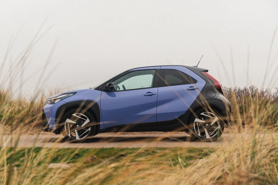 toyota_aygo_X_profiel.jpg