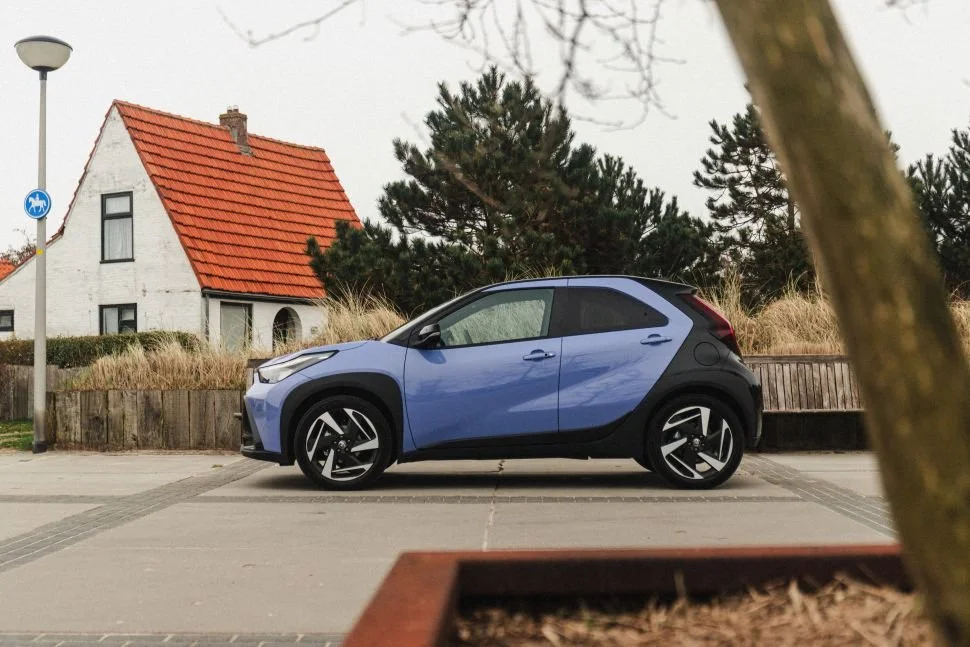 toyota_aygo_X_profiel2.jpg