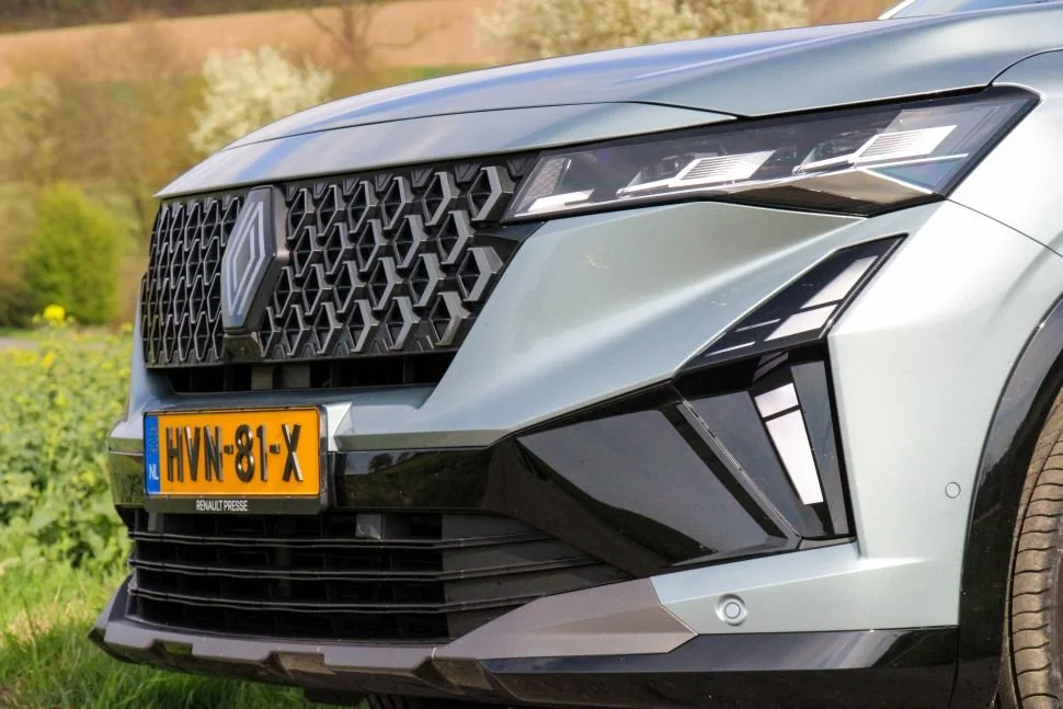 renault_espace_neus2.jpg