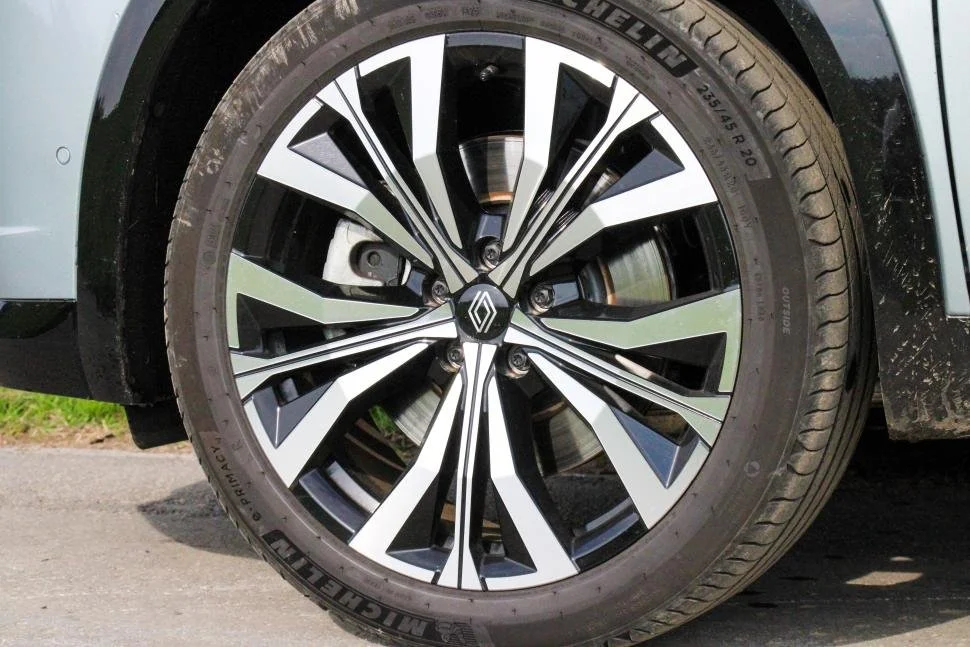 renault_espace_wiel.jpg