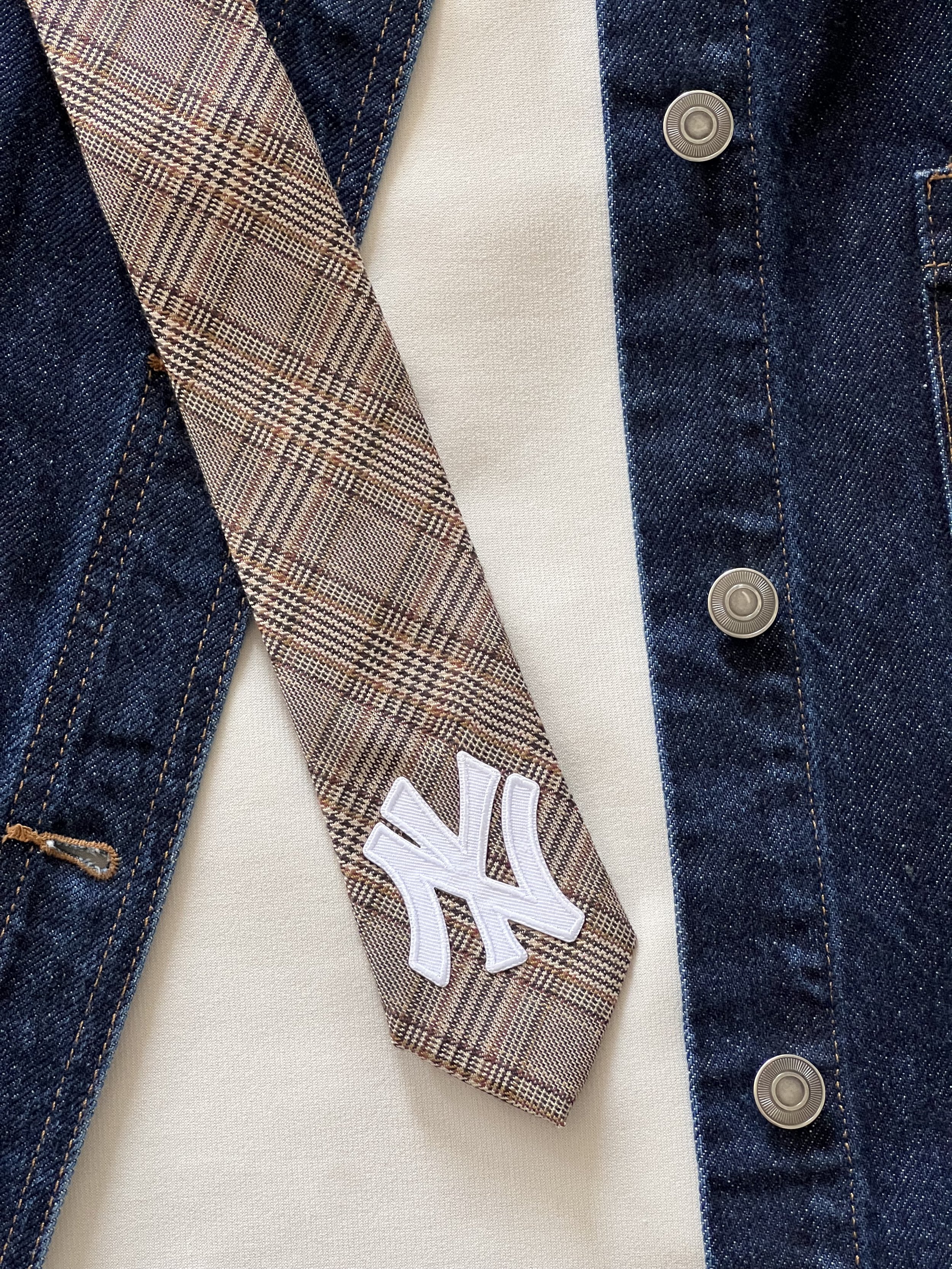 The Nueva York Tie 005