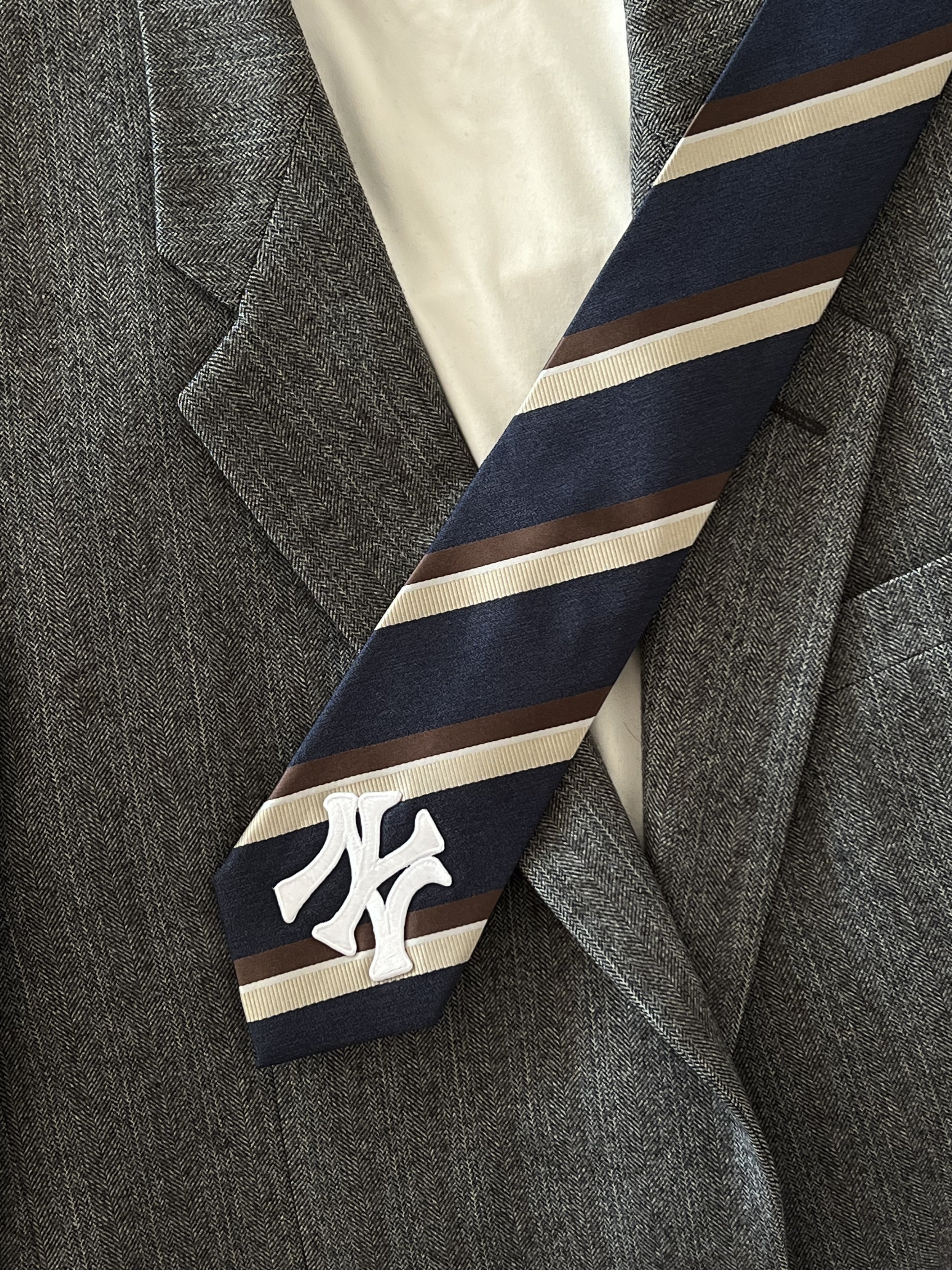 The Nueva York Tie 002