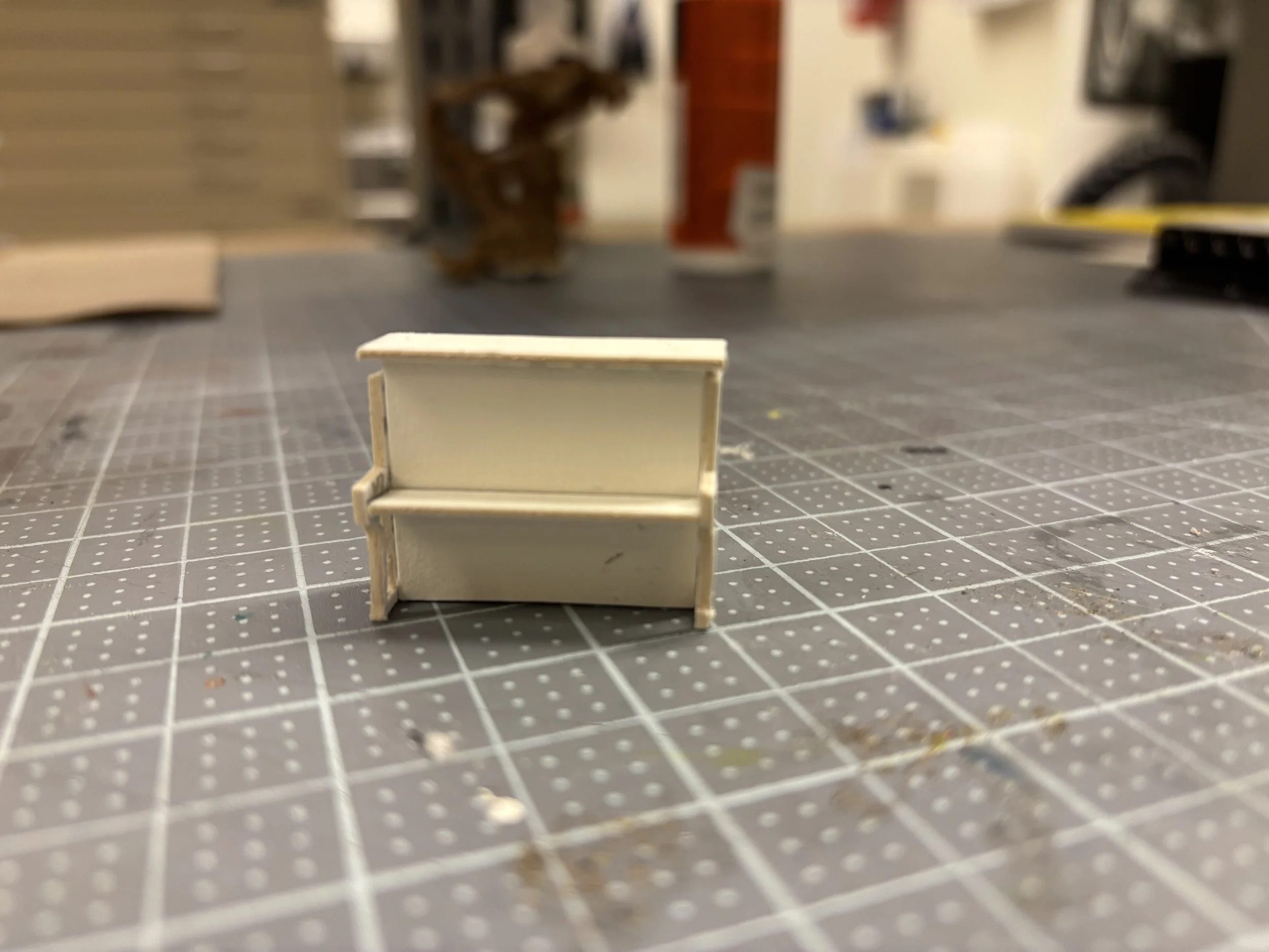 1/8" scale piano