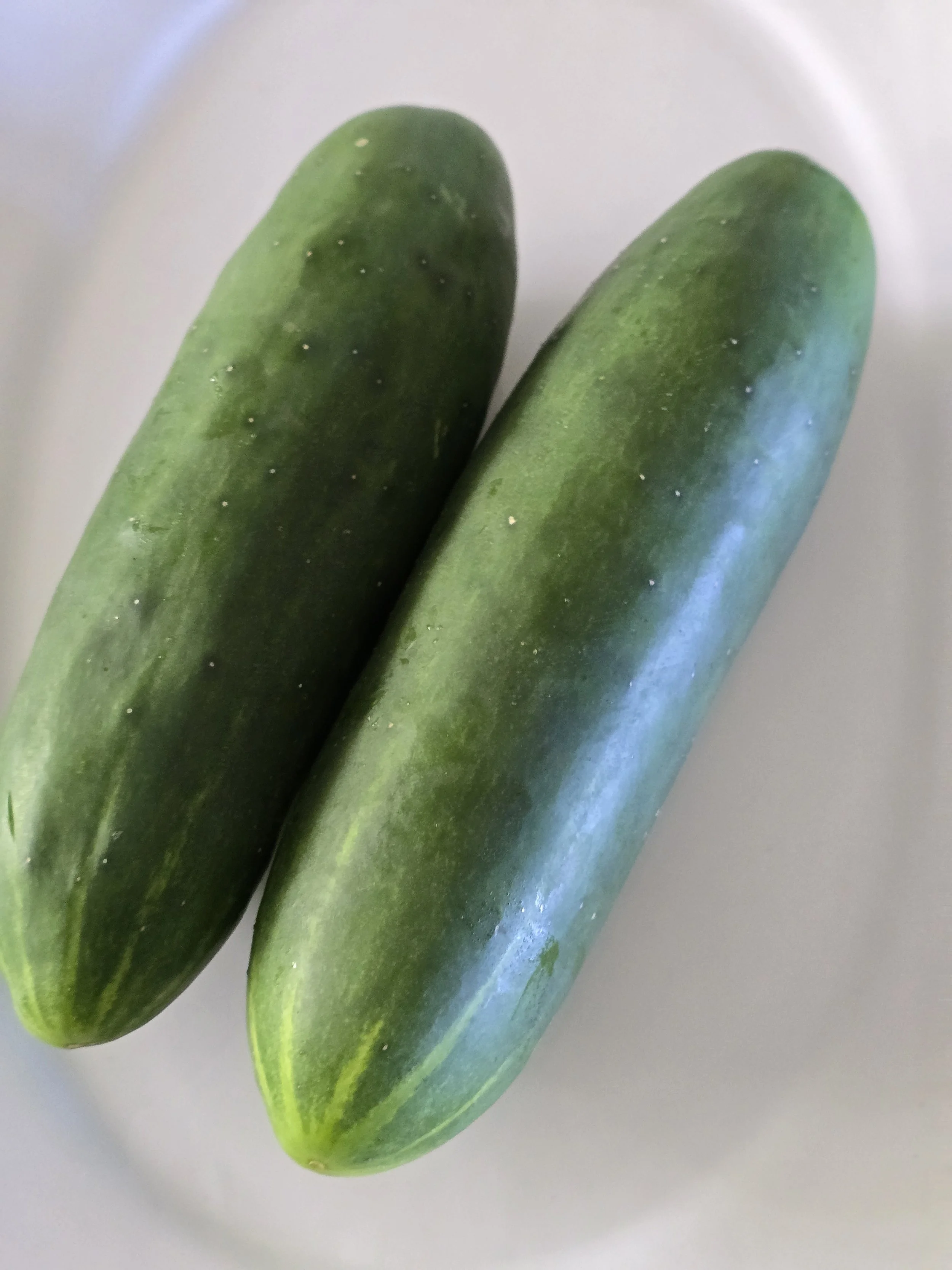Cucumbers (per lb.)