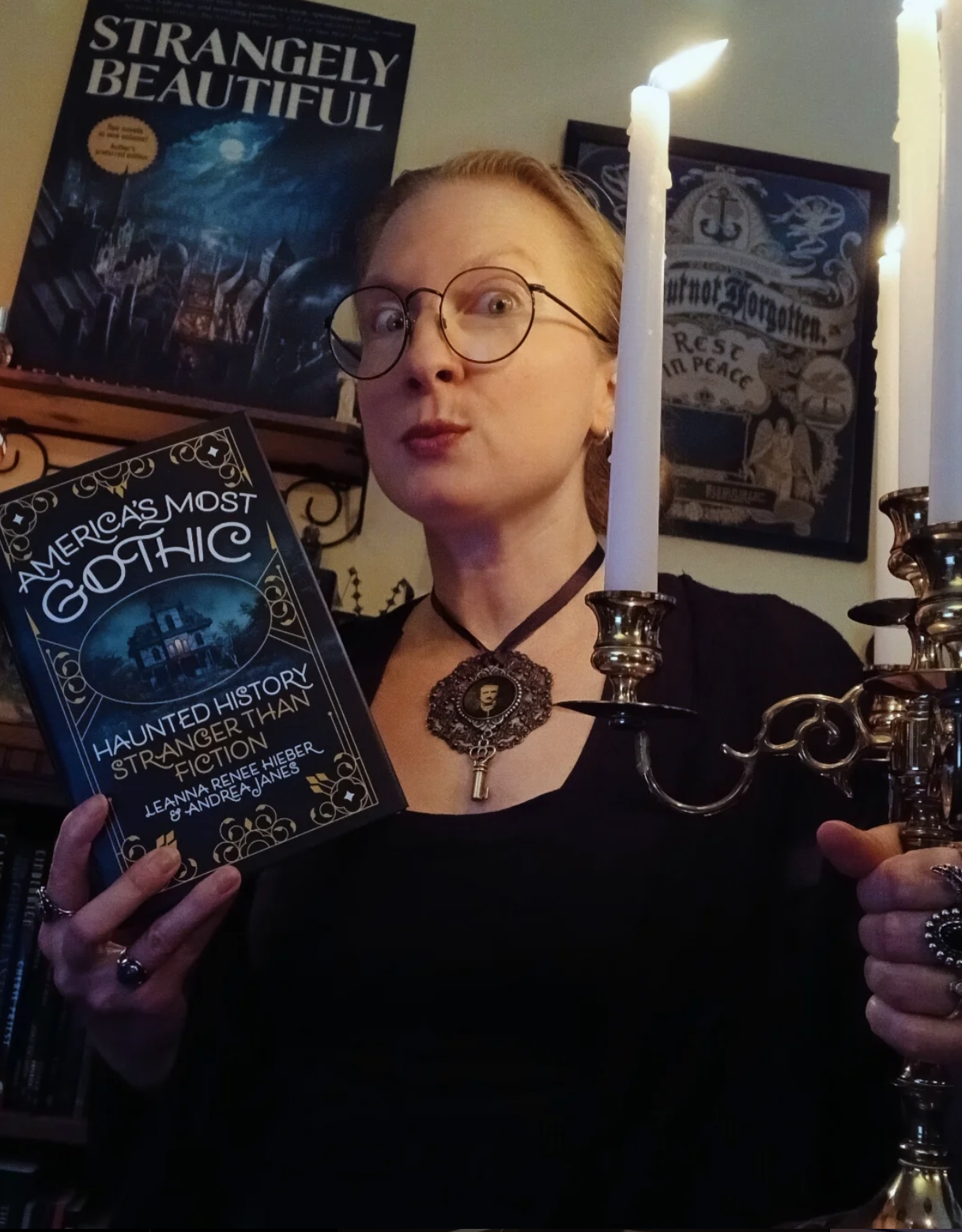 Episode 14 - Happy Hauntedays