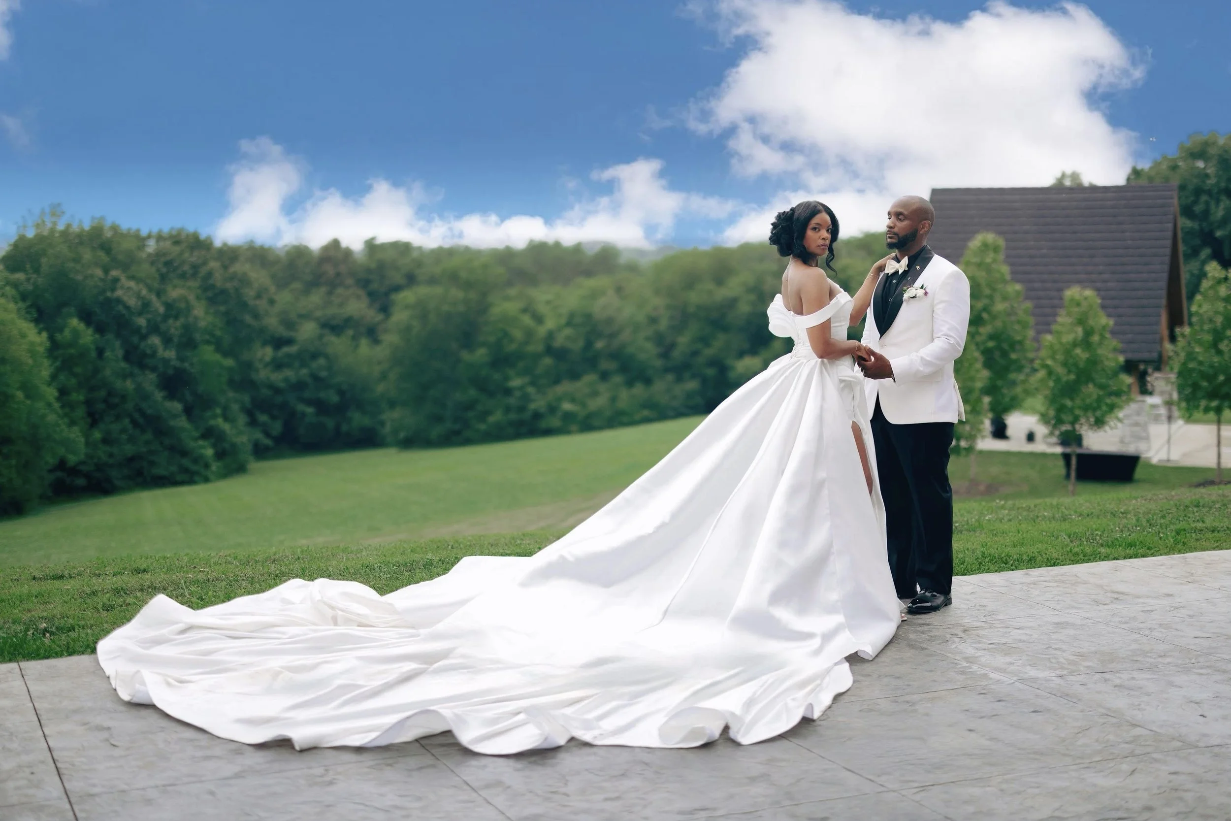 wedding photo outside 3.jpg