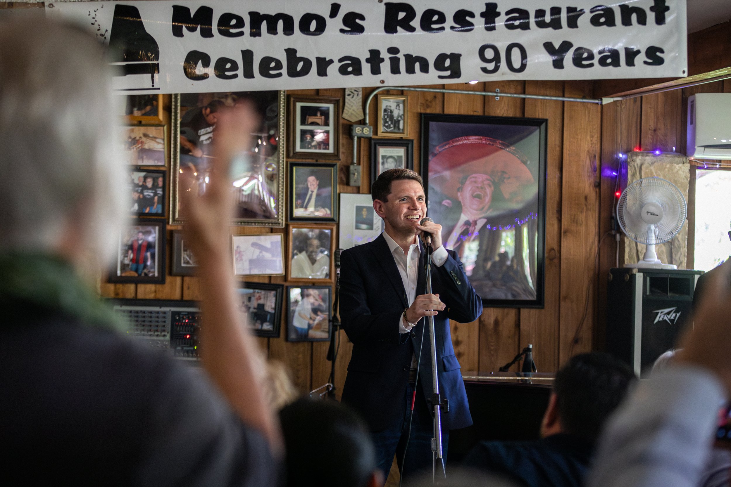 South Texans listen to State Rep. James Talarico discuss his plans if elected to the U.S. Senate inside Memo’s restaurant during his “Frontera Tour” in Del Rio, TX, on July 13, 2026.