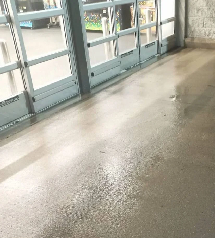 Pressure washing 1.JPG