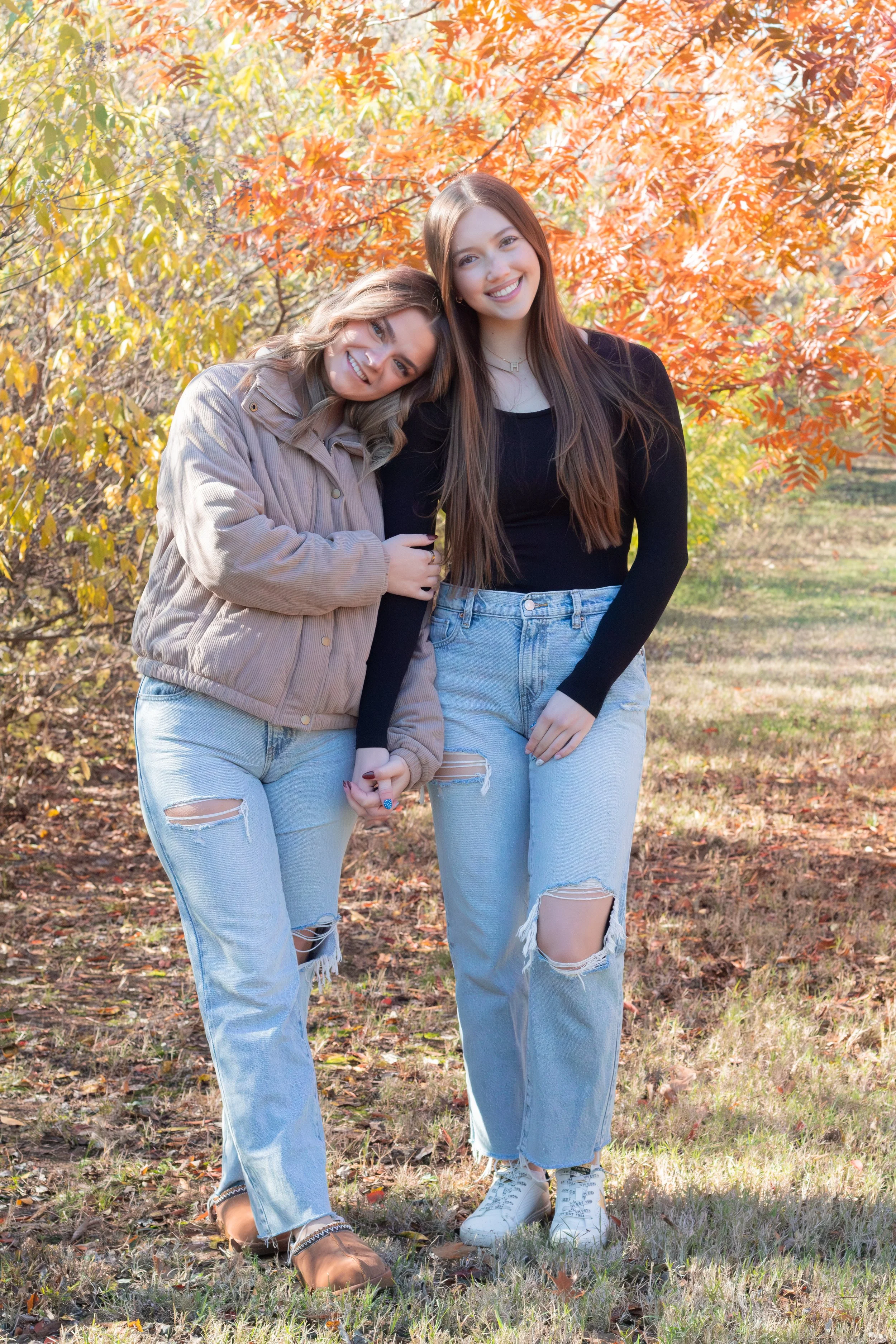 haylee and alyssa 3.JPG