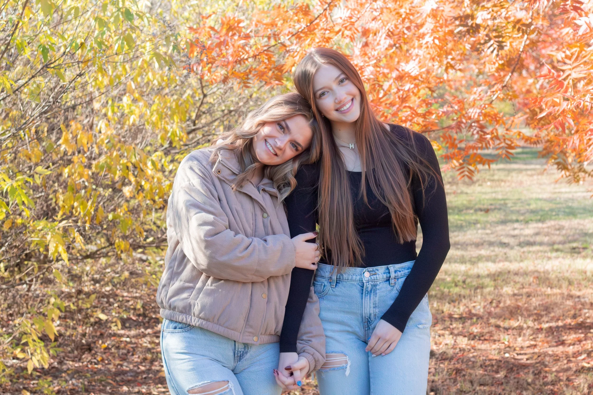 haylee and alyssa 2.JPG