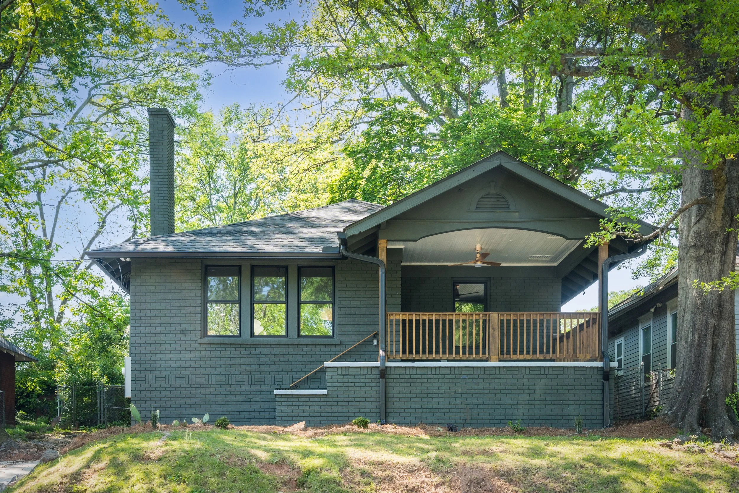 1395 Hartford • COMING SOON