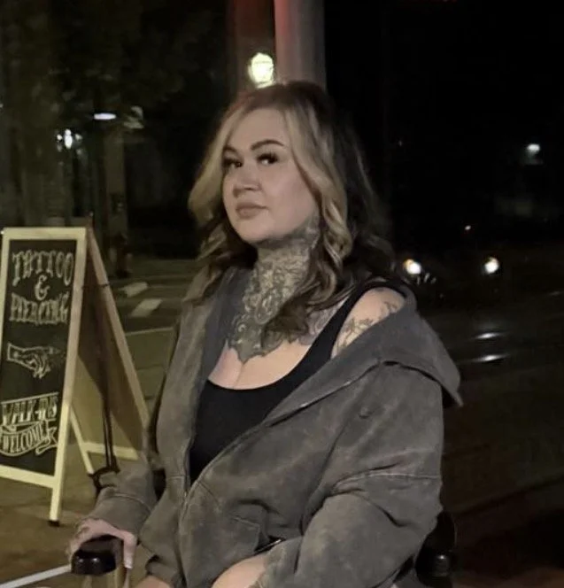 Sarah Fetla is a guest artist out of Indiana 