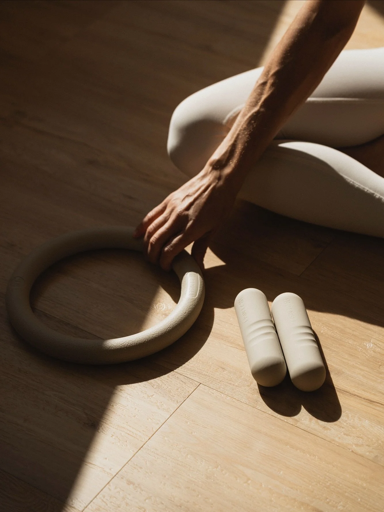 @coreme_pilates // shooting
.
.
.
#toumpouby #coremepilates #coreme #glyfada #photographer #photoshoot