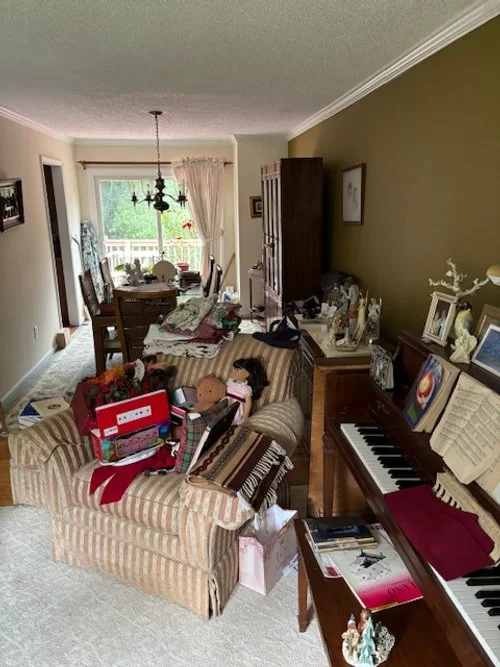 Baby Boomer Downsizing: What Families Need to Know in 2025