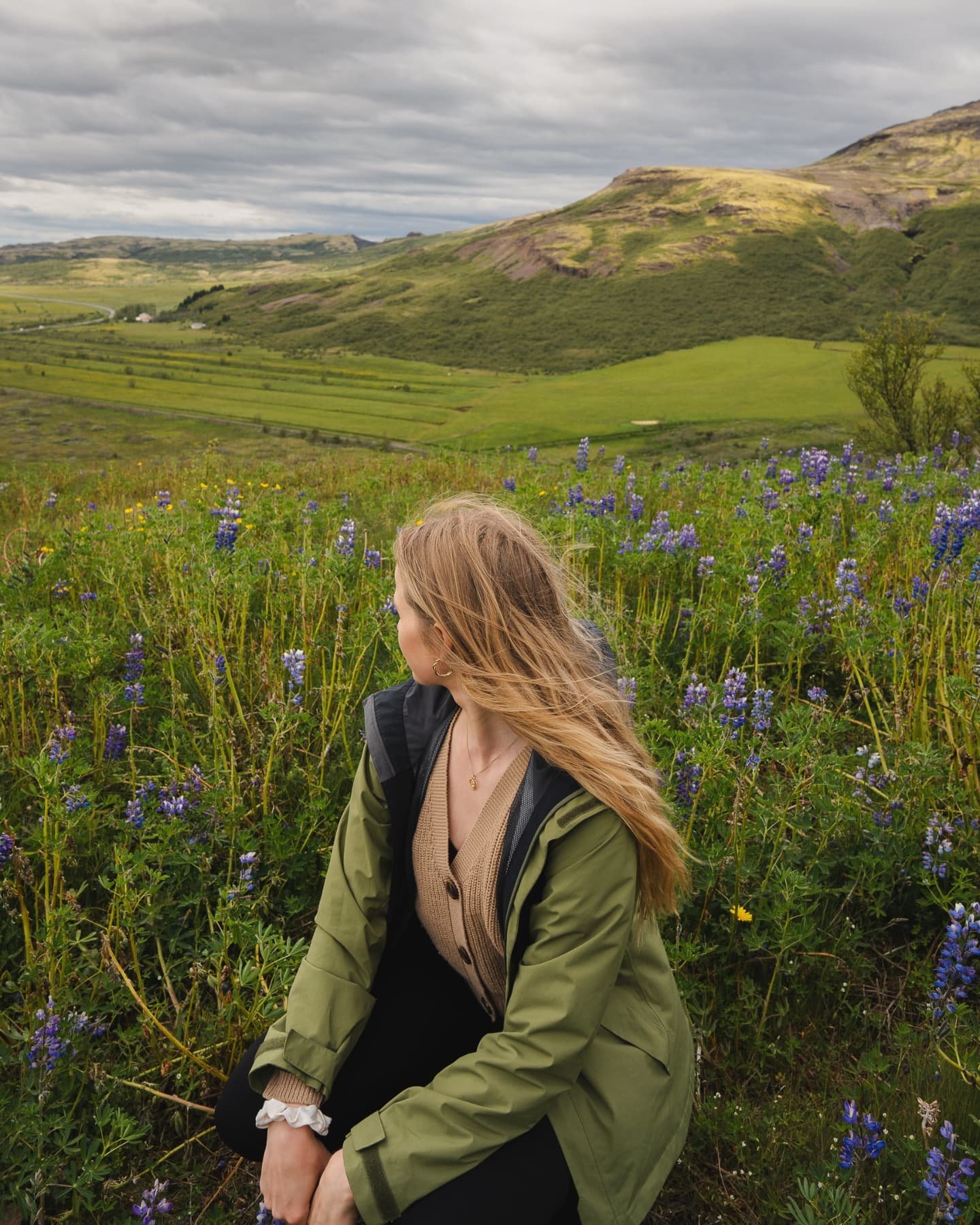 June felt like 2 in 1 kinda package. ☀️🌸🧚&zwj;♂️🌬☔️📸🌈 

Random photo dump, locations somewhere in Iceland, Finland &amp; Canada. 🌍🌎

#june #junedump #kes&auml;kuu #travelgram #feelslikejune