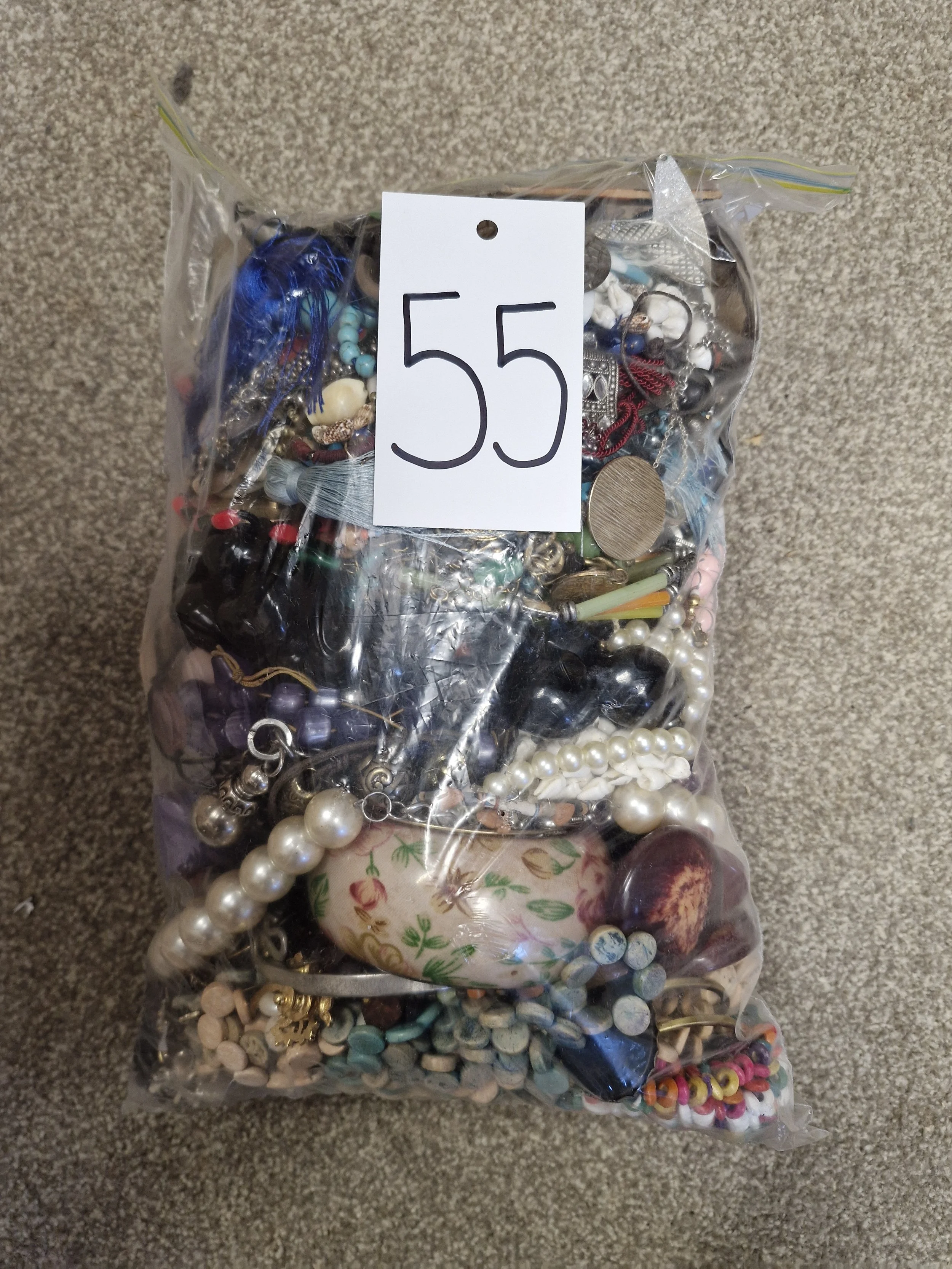 Bag lot of Jewellery
