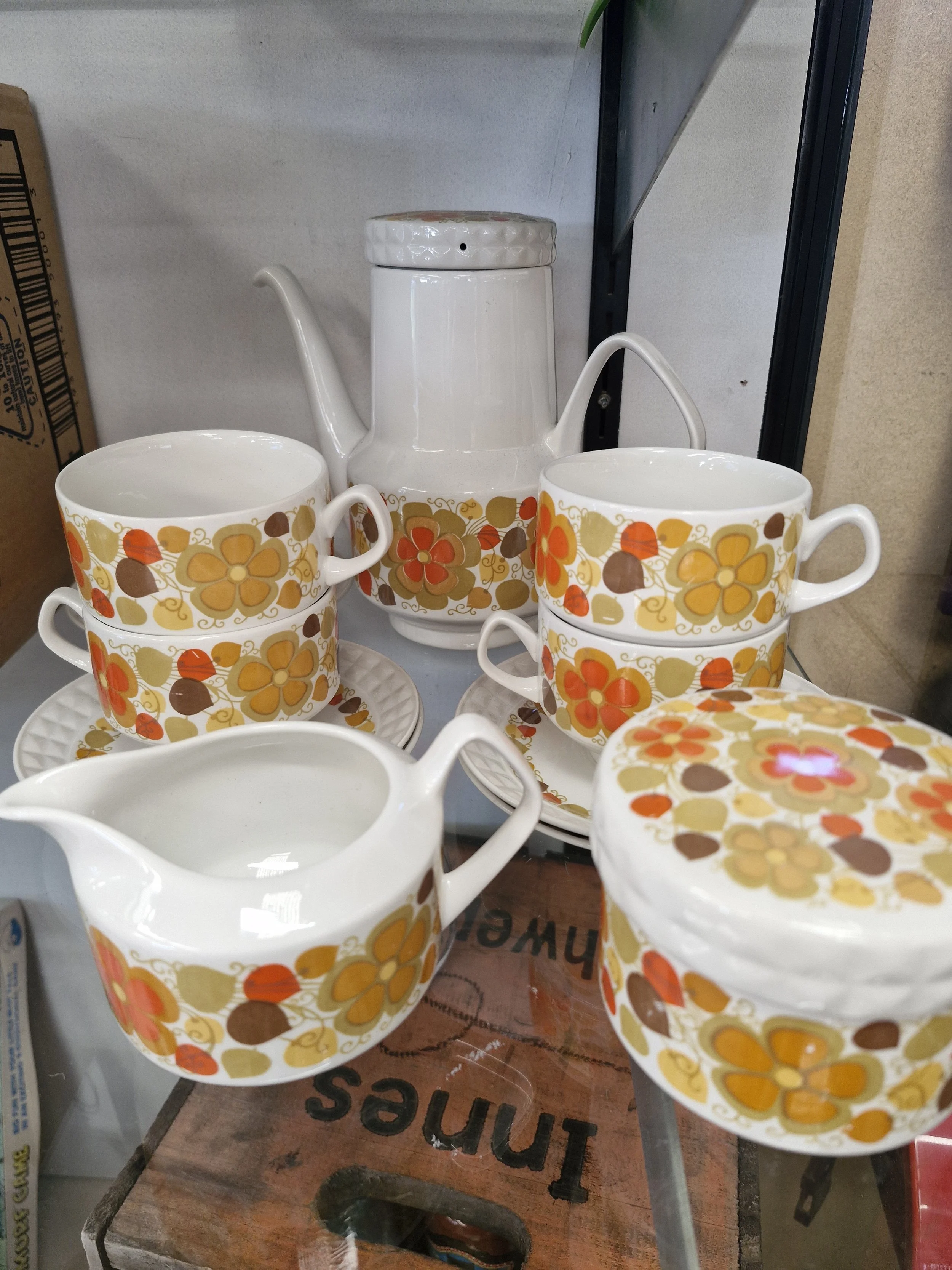 Lot 15 - 1960’s – 1970’s The Young Range, Ironstone, Spain
