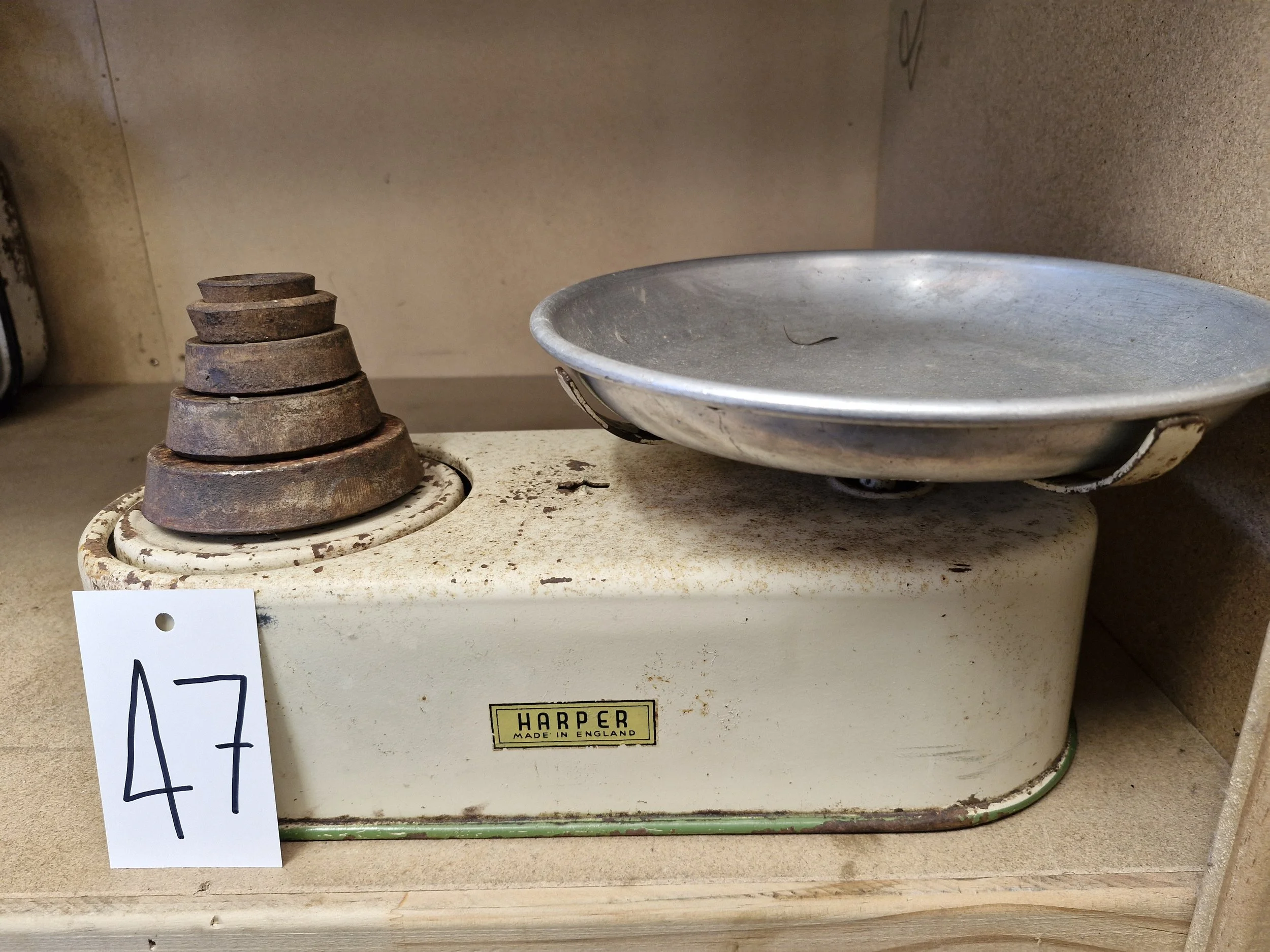 Harper, England Scales