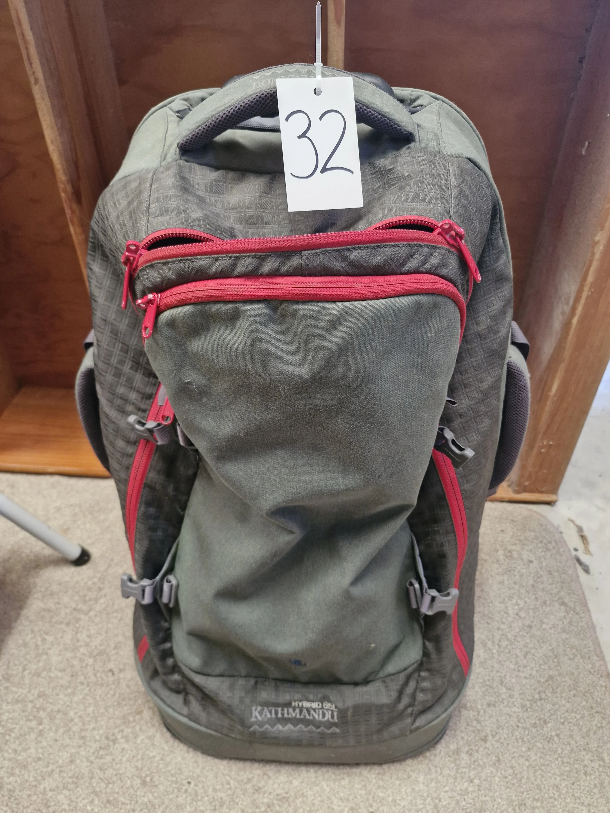 Kathmandu Backpack with wheels, 70cm